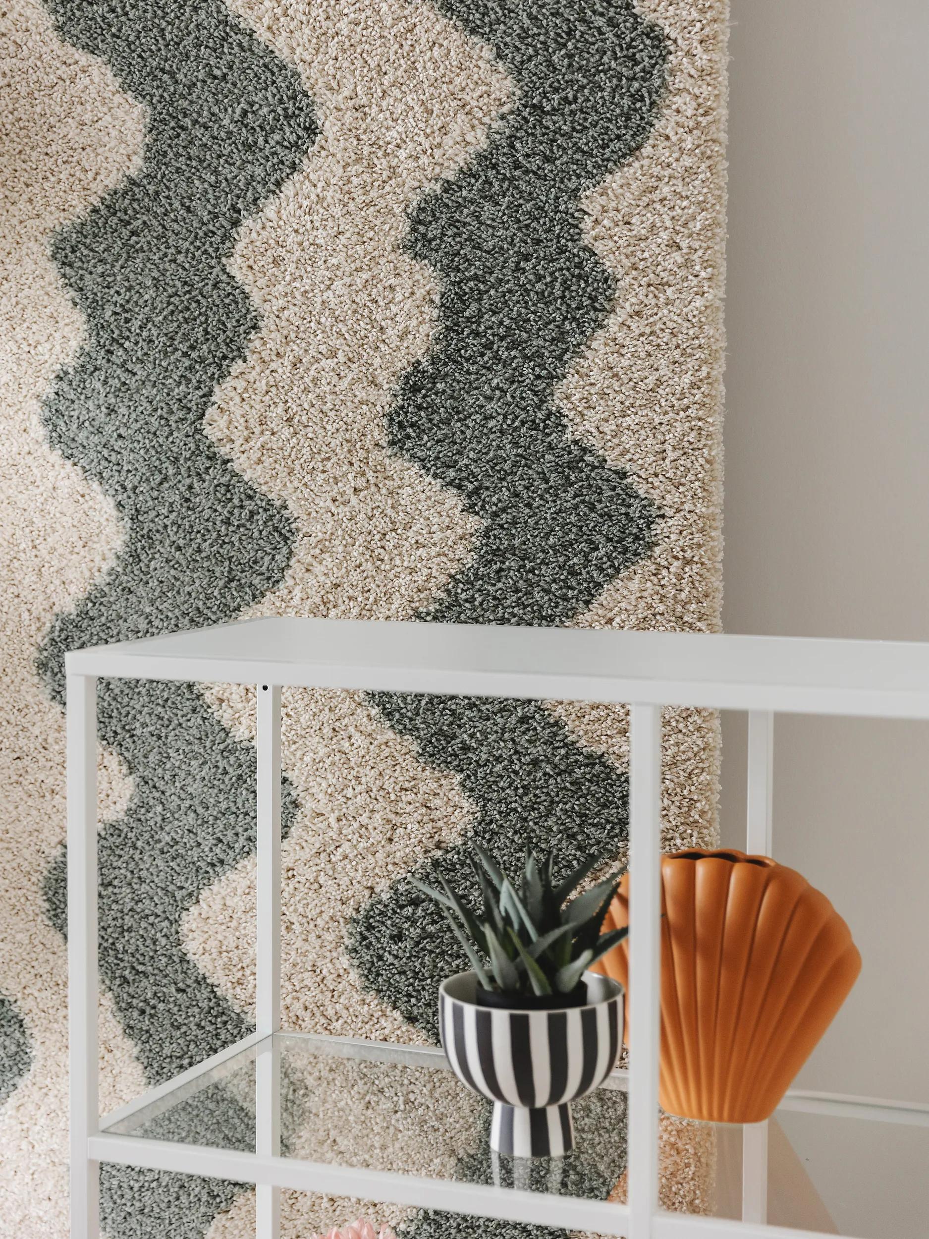 Shaggy rug Louise Green