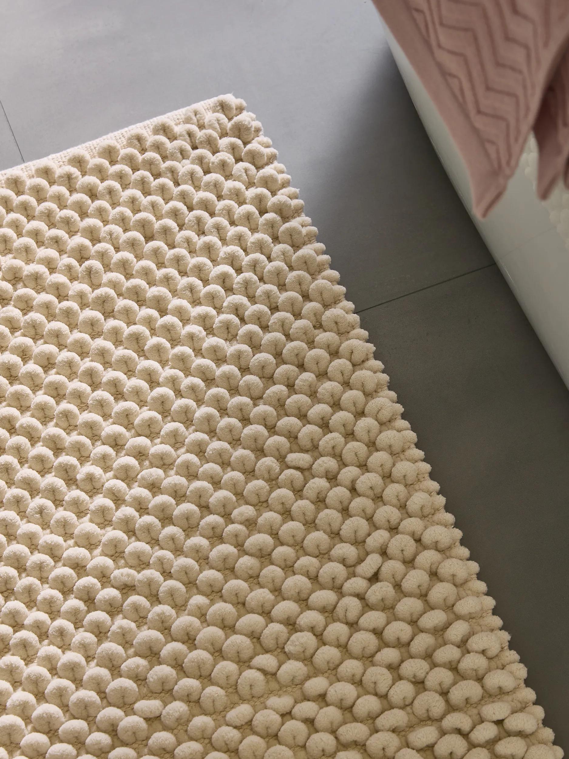 Bath Rug Lynn Ivory