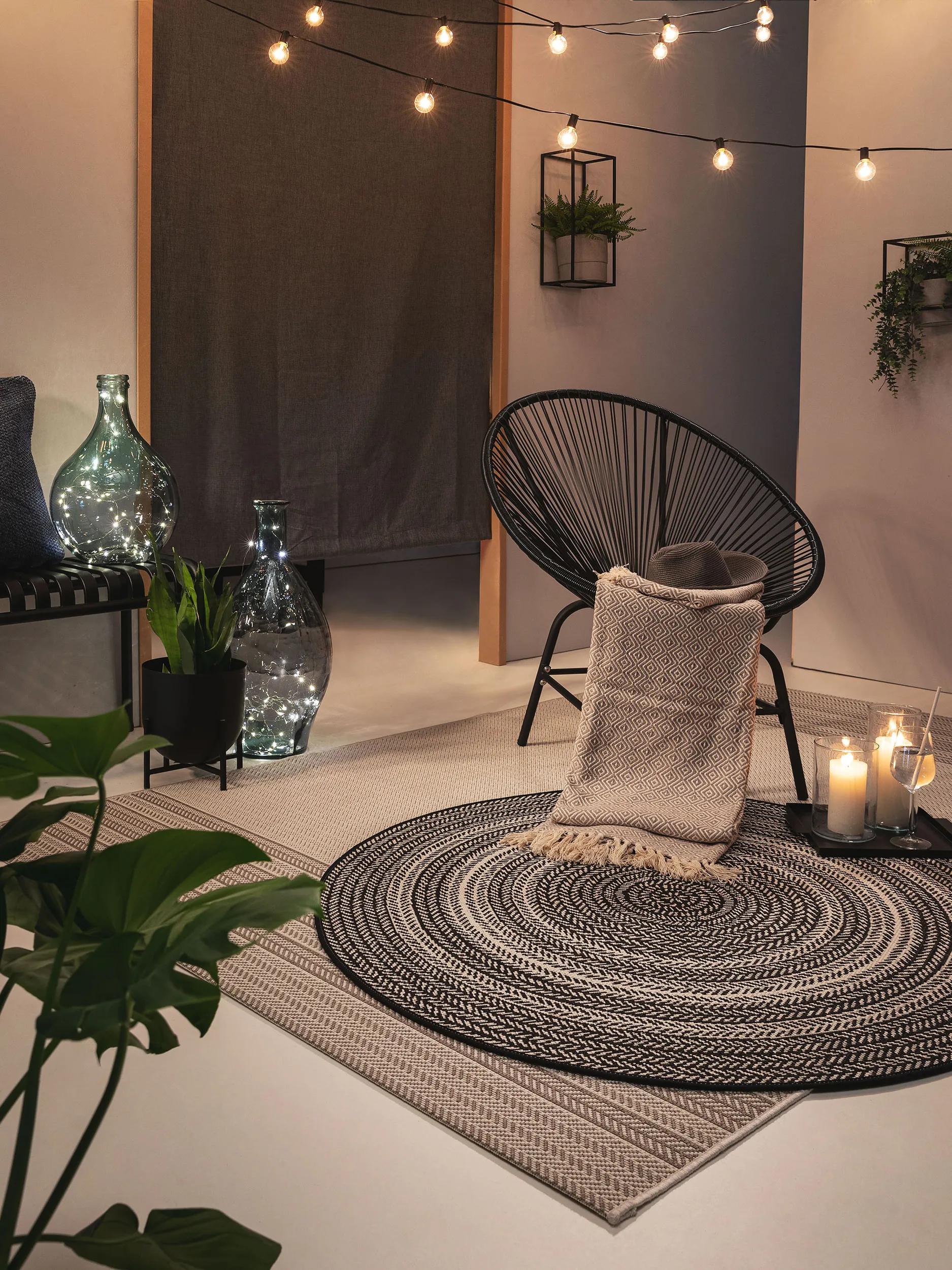 In- & Outdoor Round Rug Metro Black/White