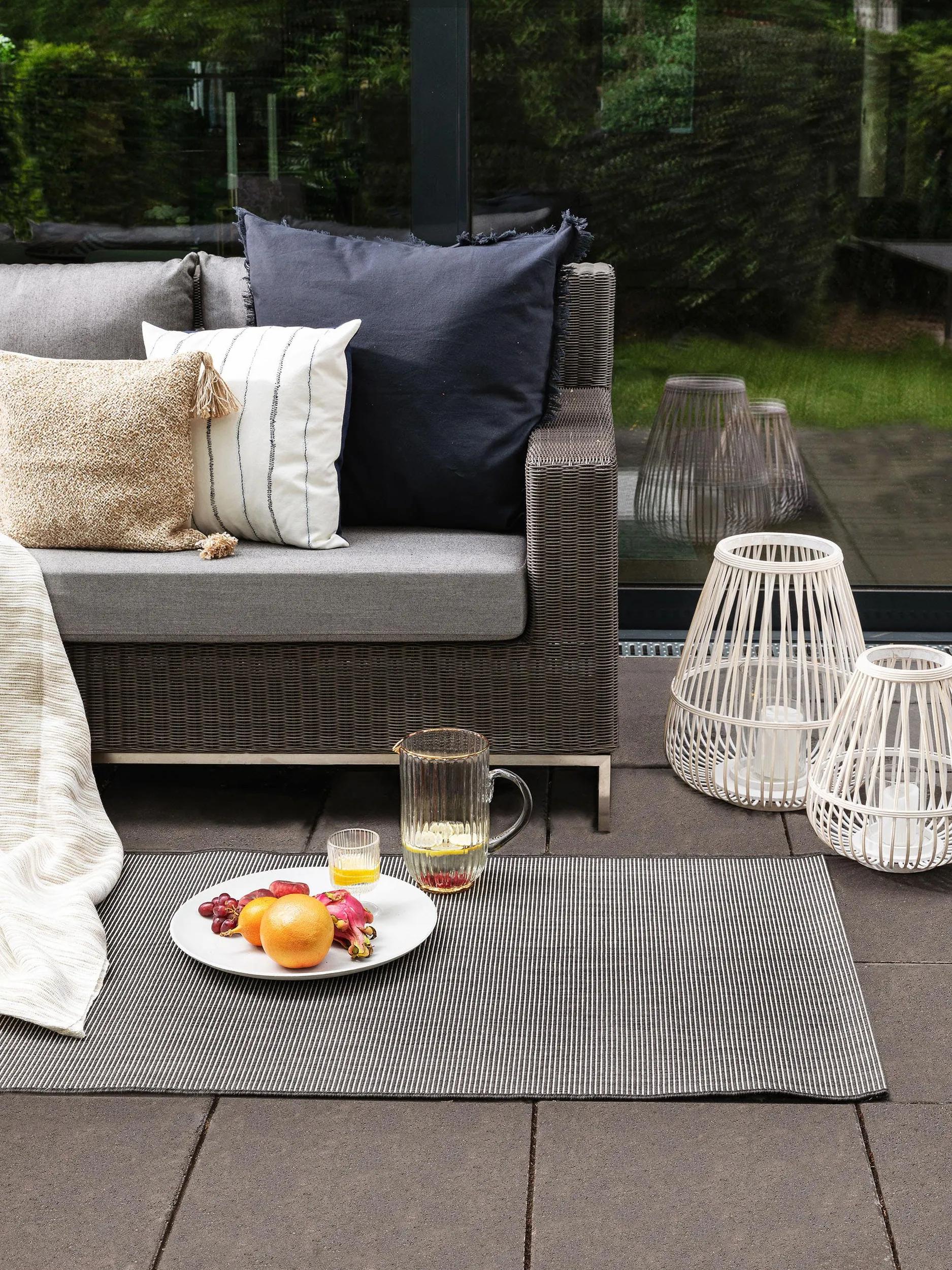 In- & Outdoor Runner Metro Black