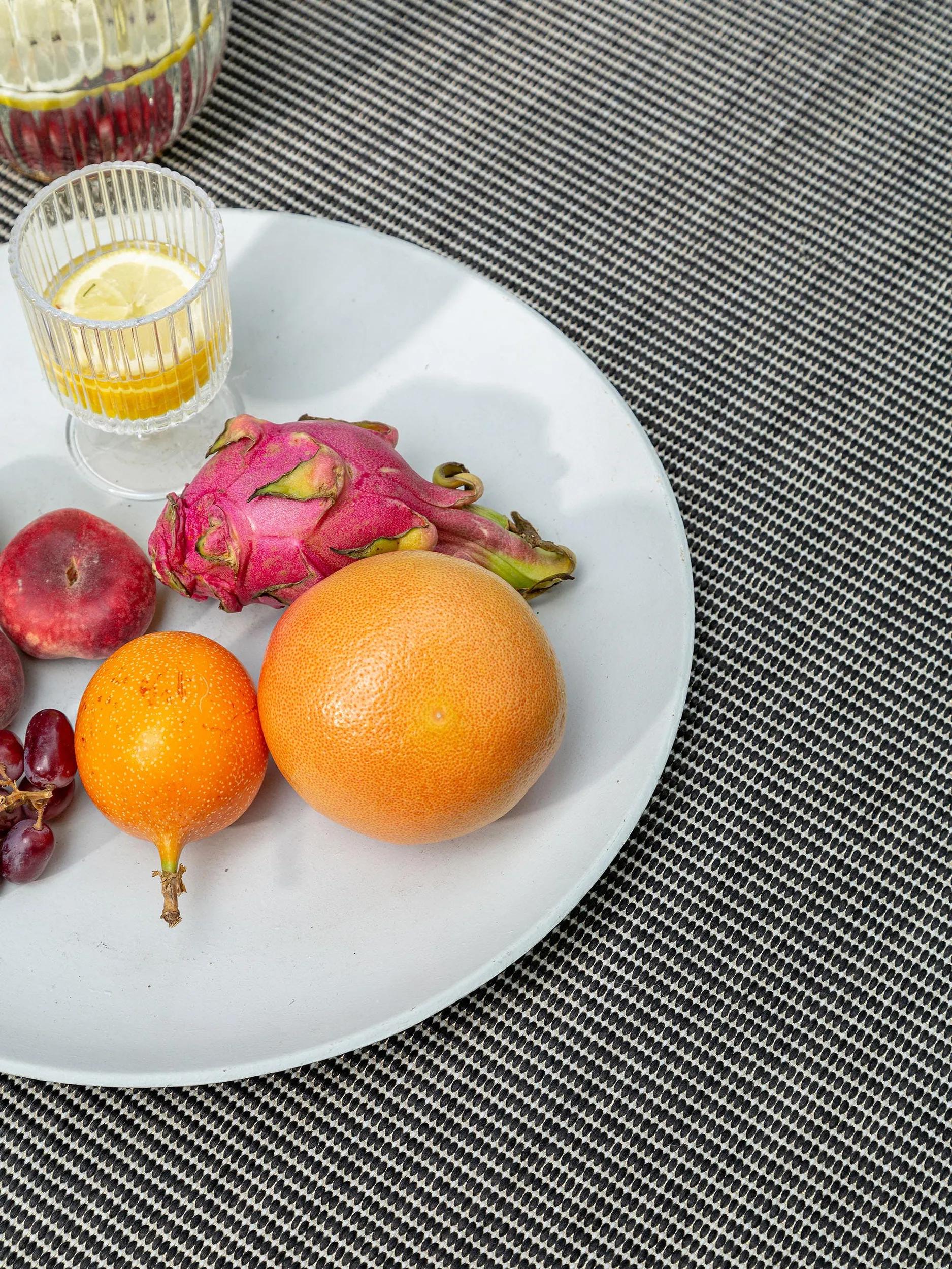 In- & Outdoor Runner Metro Black