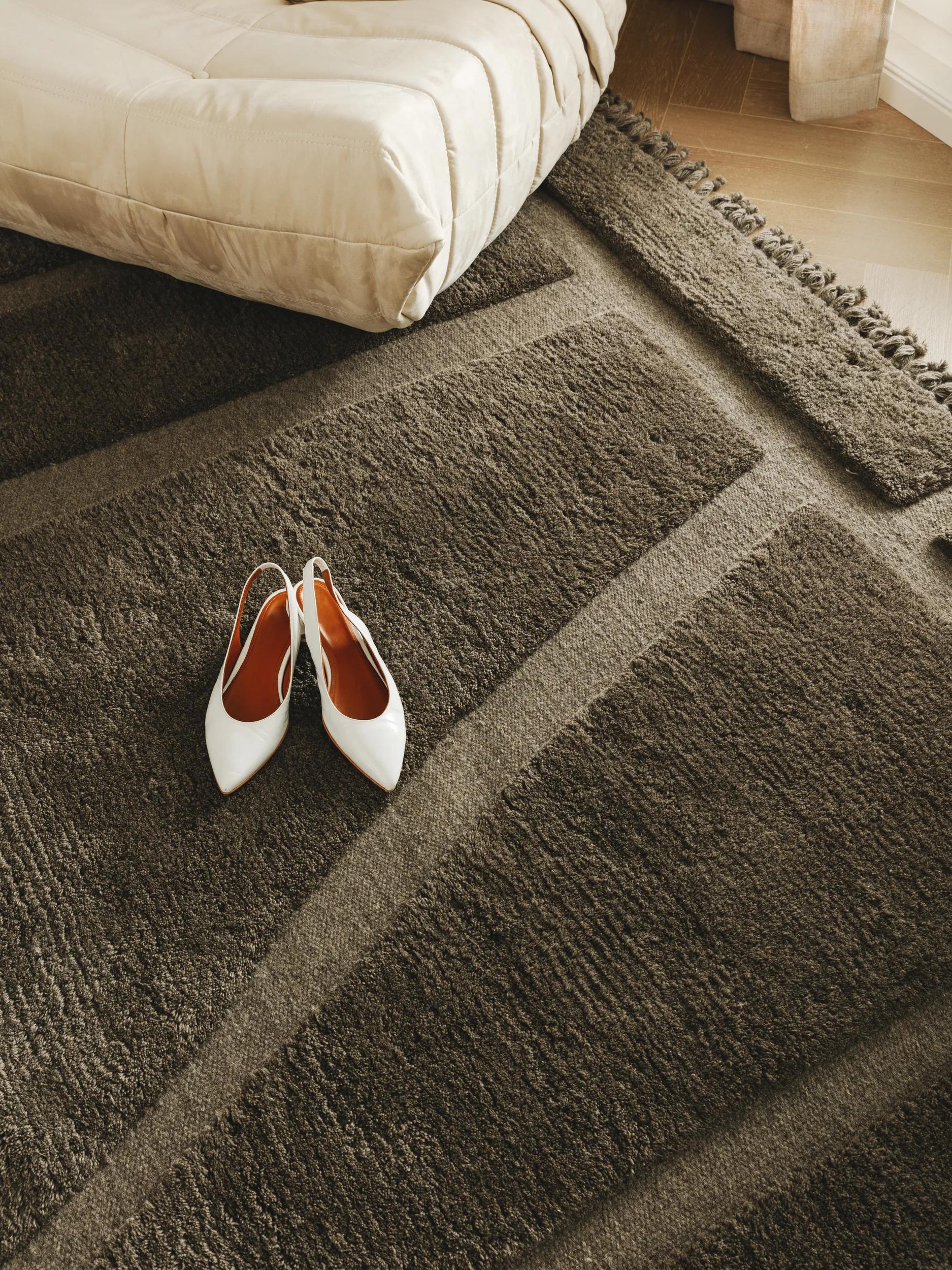 Wool Rug Minos Grey