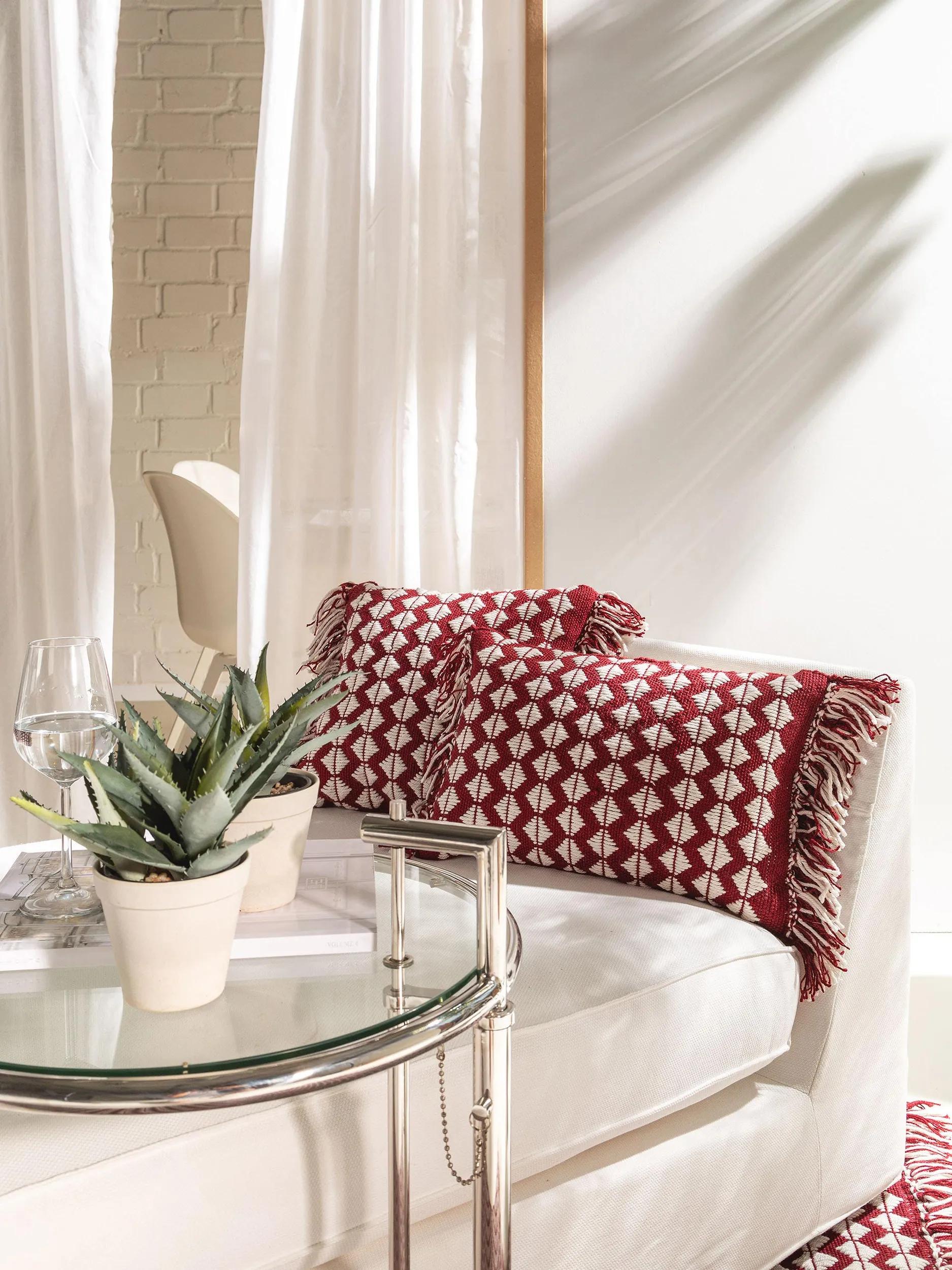 In- & Outdoor cushion Morty Red