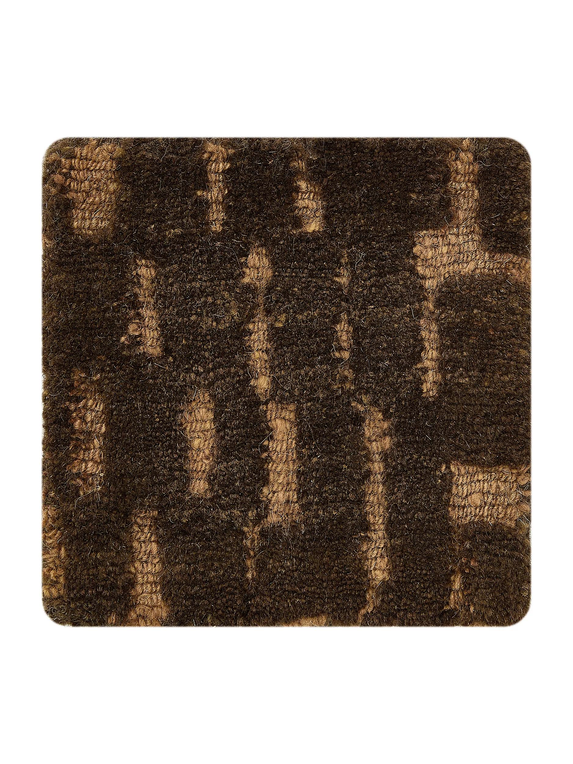 Wool rug Lisa Brown
