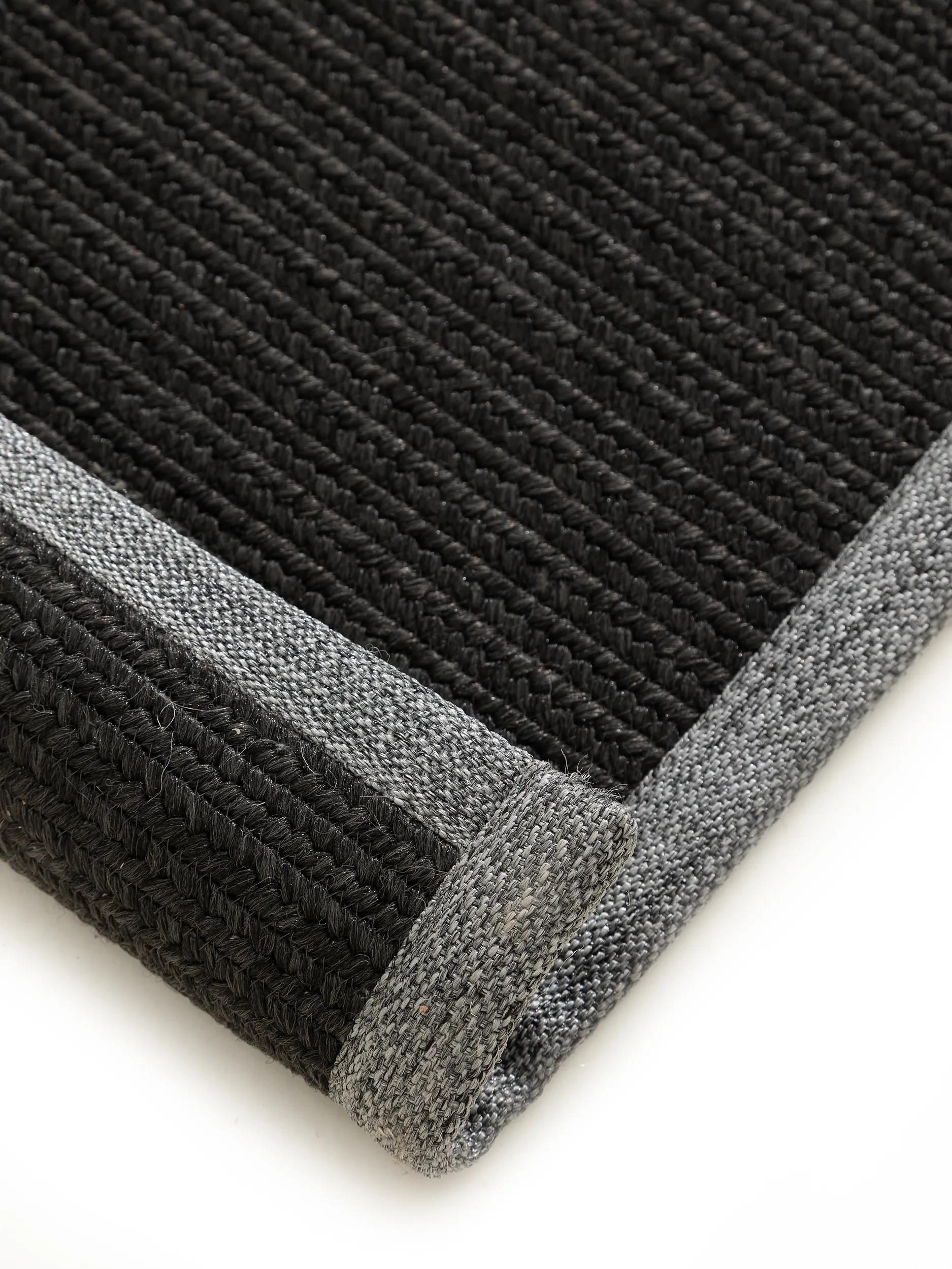 In- & Outdoor Rug Nandi Black