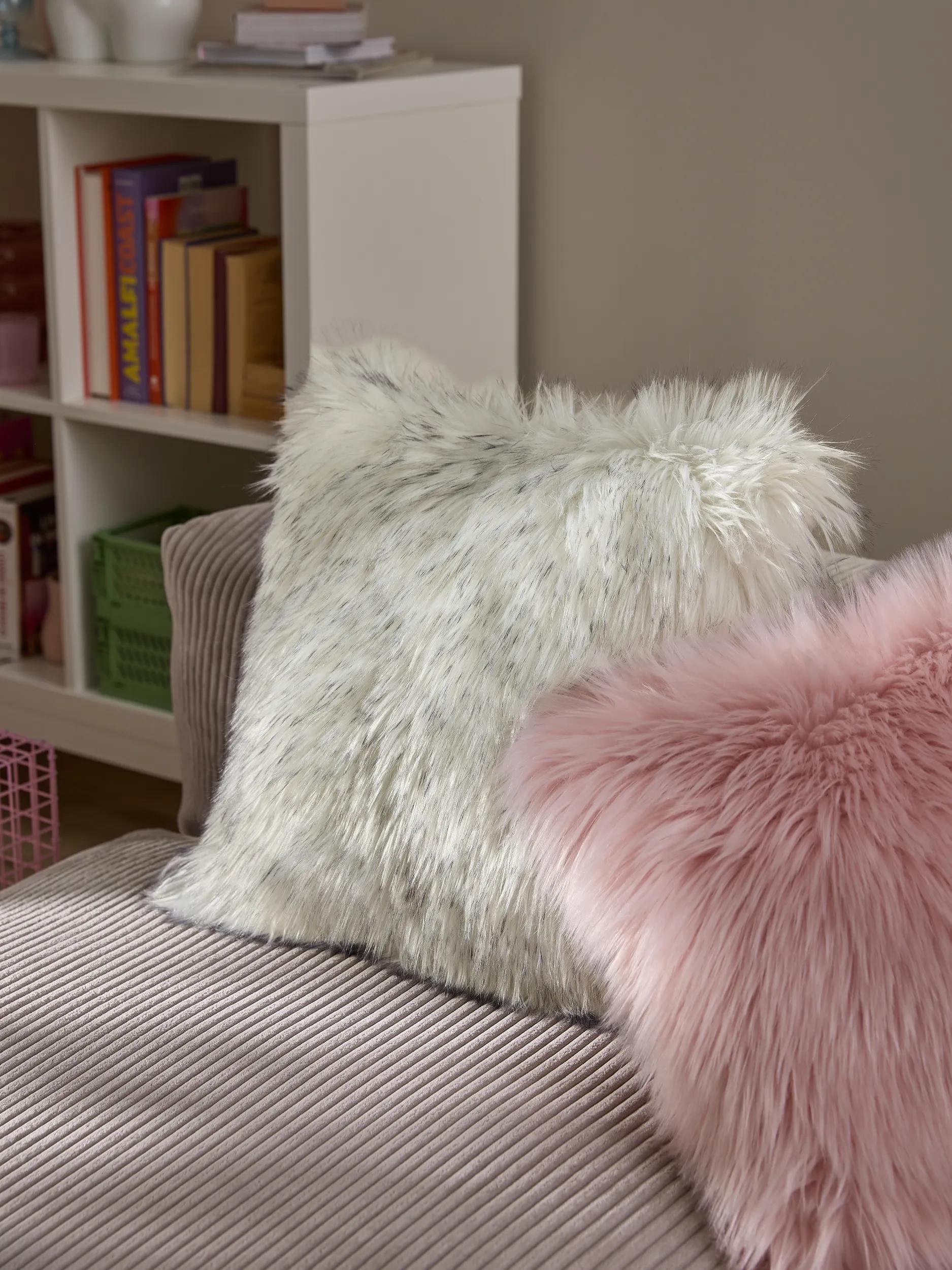 Cushion Cover Nanuk Black/White