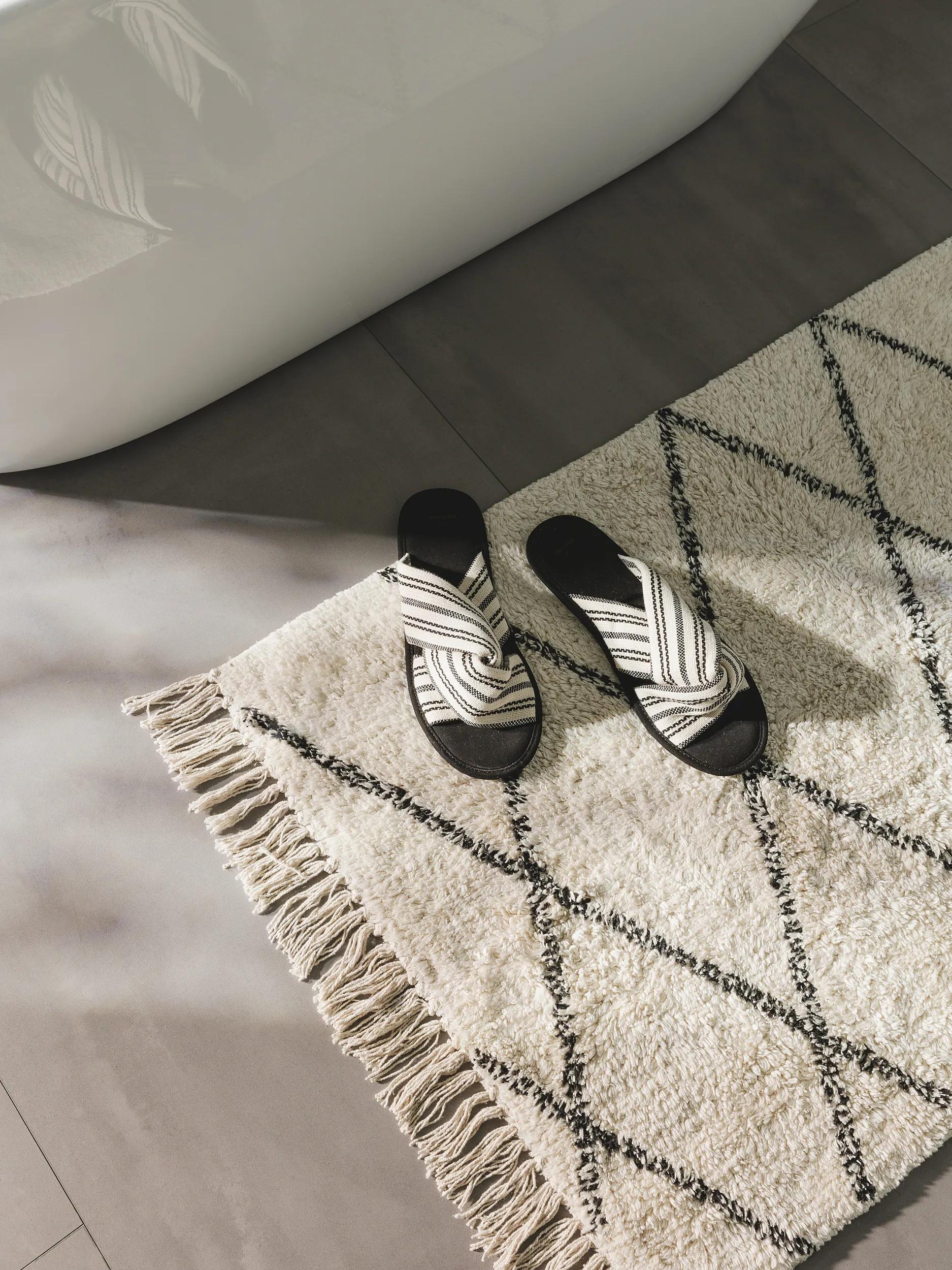 Bath Rug Naomi Cream