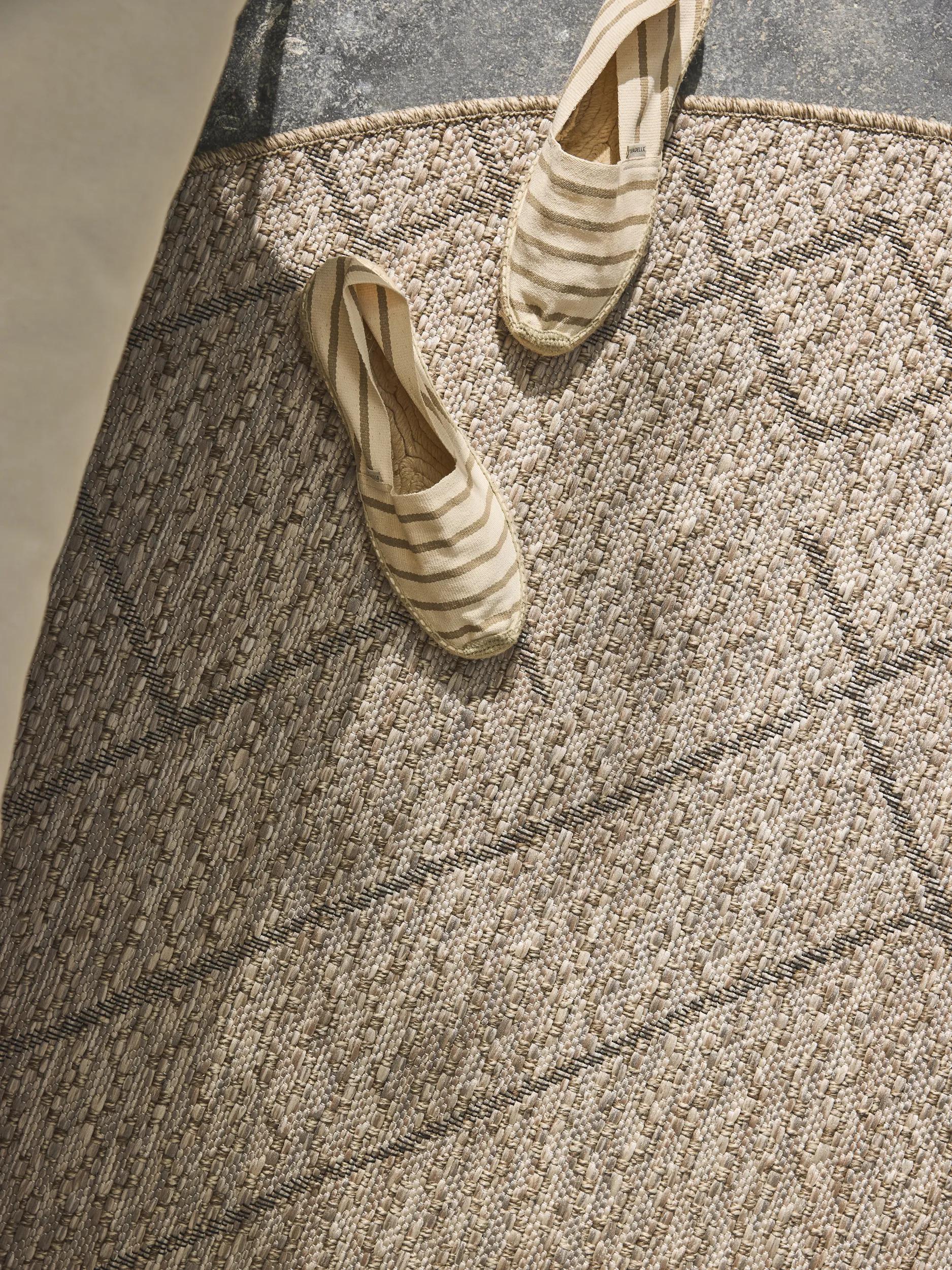 In- & Outdoor Rug Naoto Beige