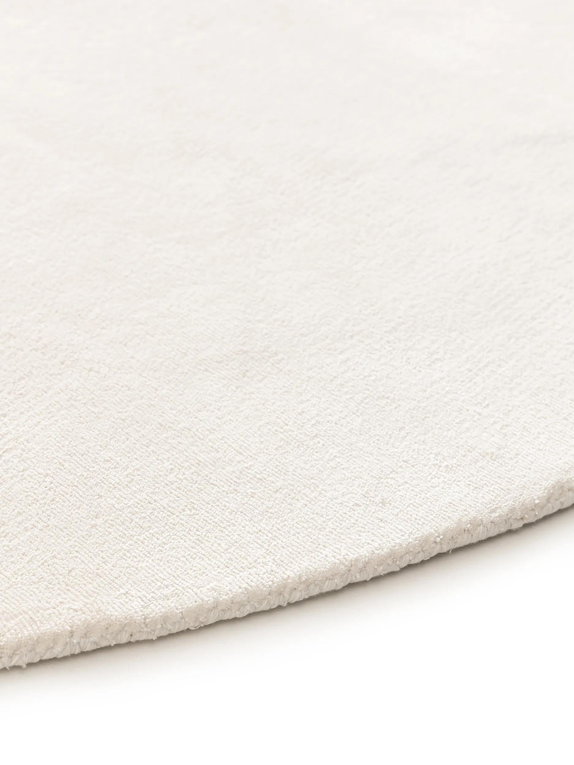 Viscose Rug Round Nela Ivory