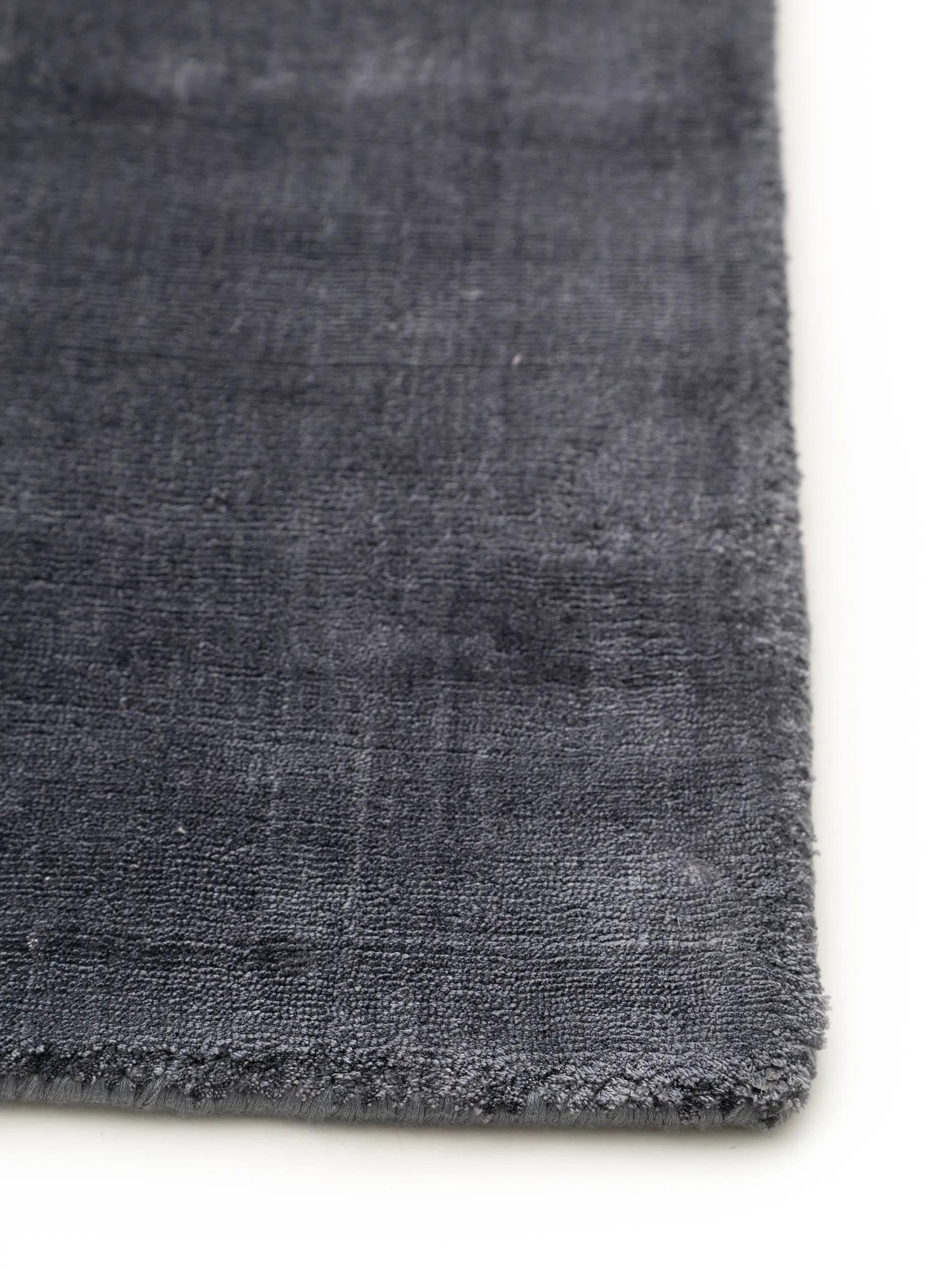 Tapis en viscose Nela Charbon/Bleu