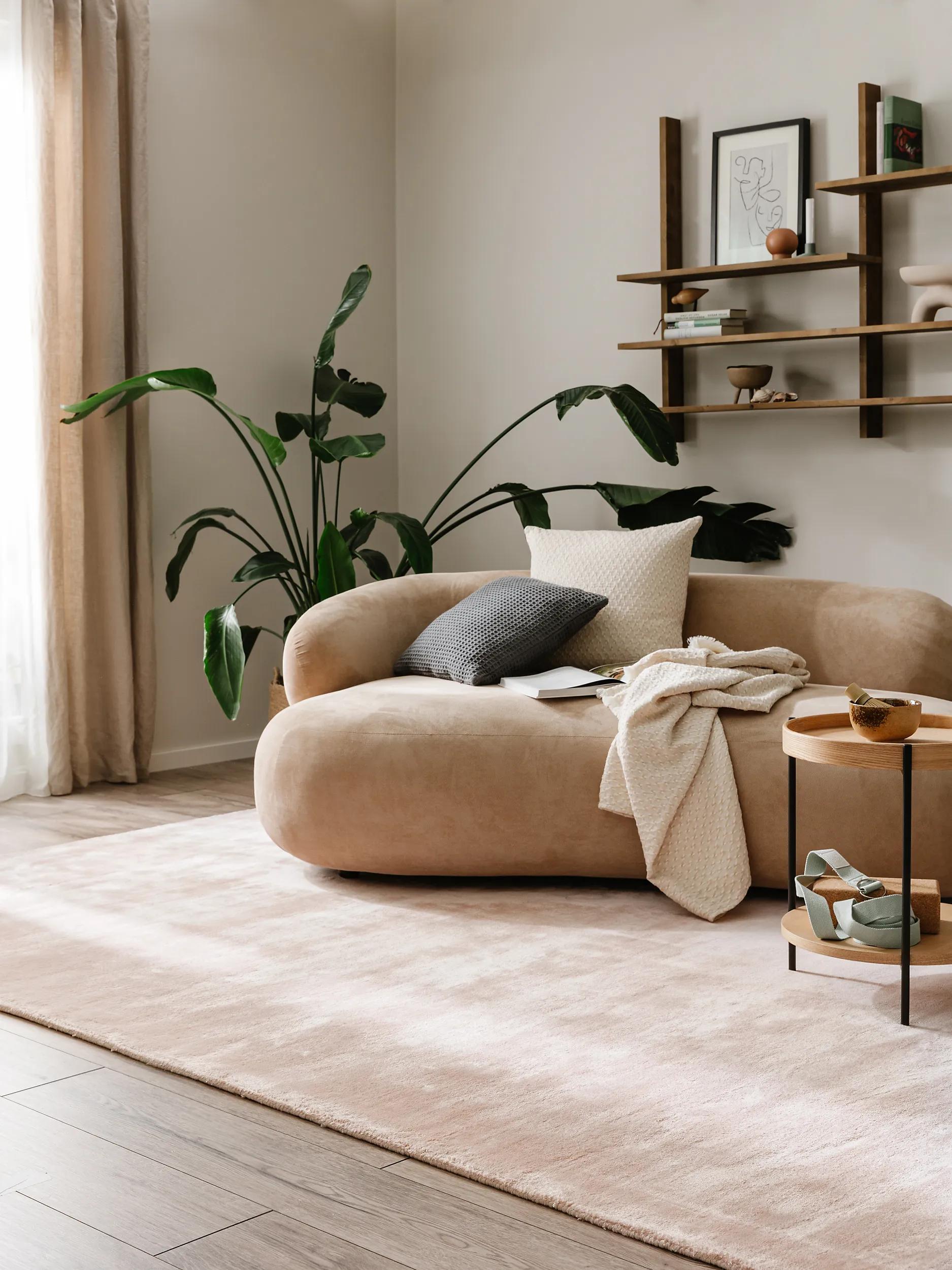 Viscose Rug Nela Rose