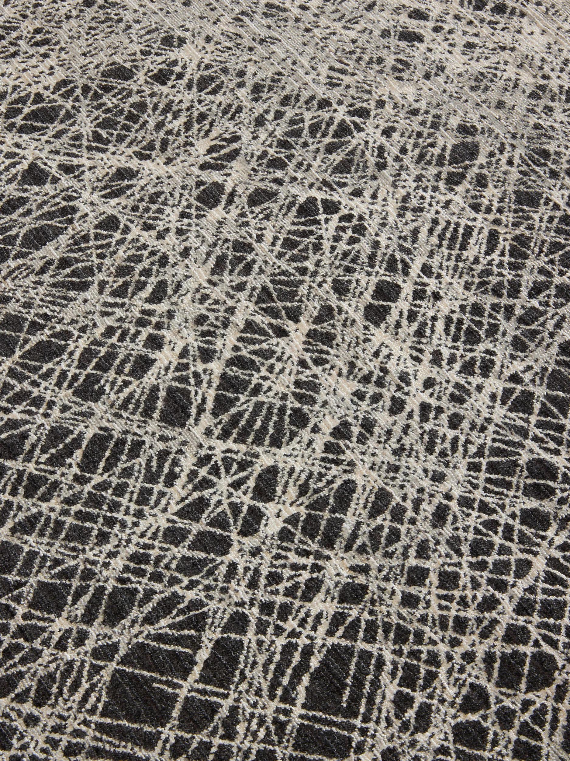 Rug Nero Charcoal