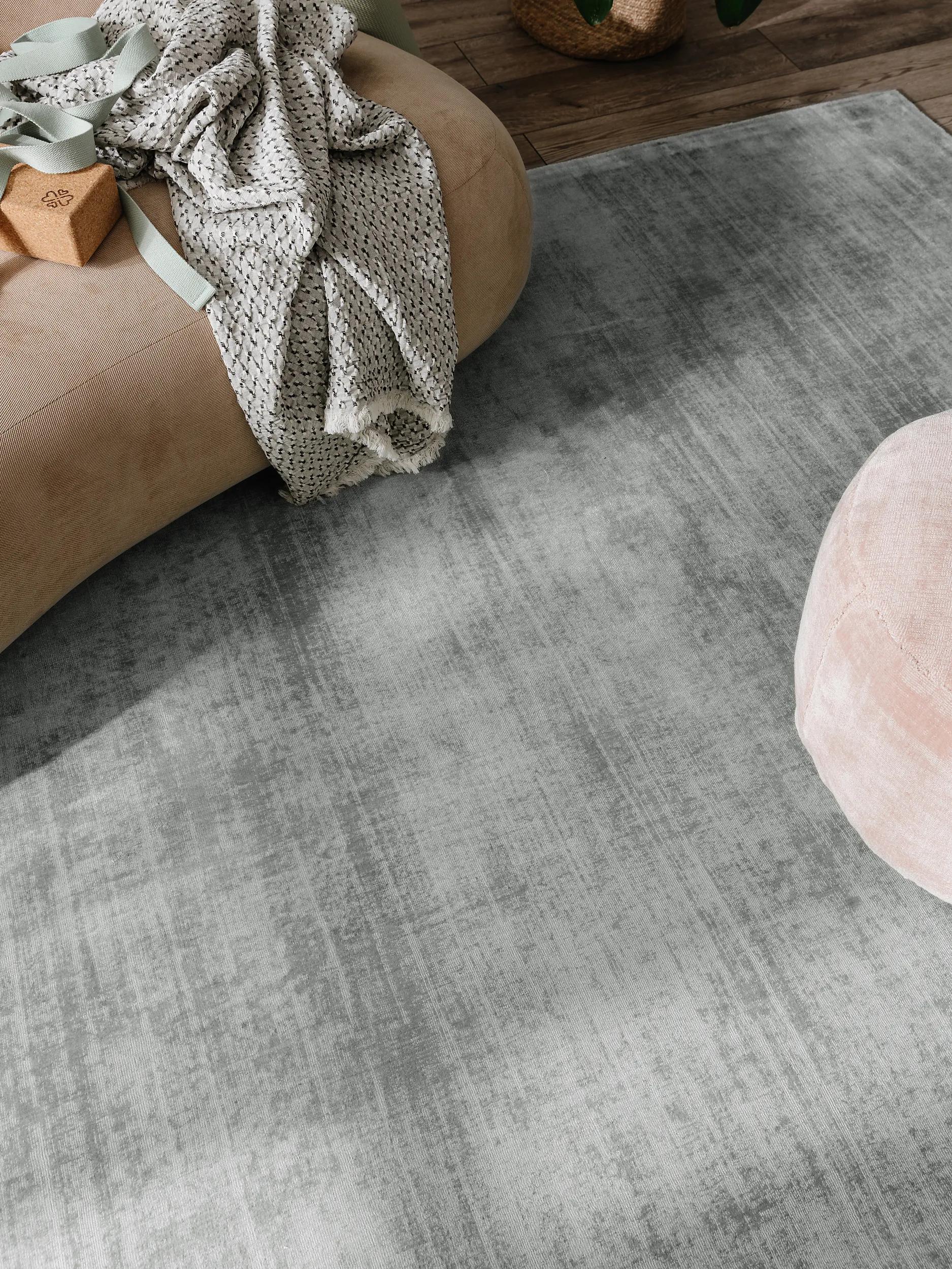 Viscose Rug Nova Dark Grey