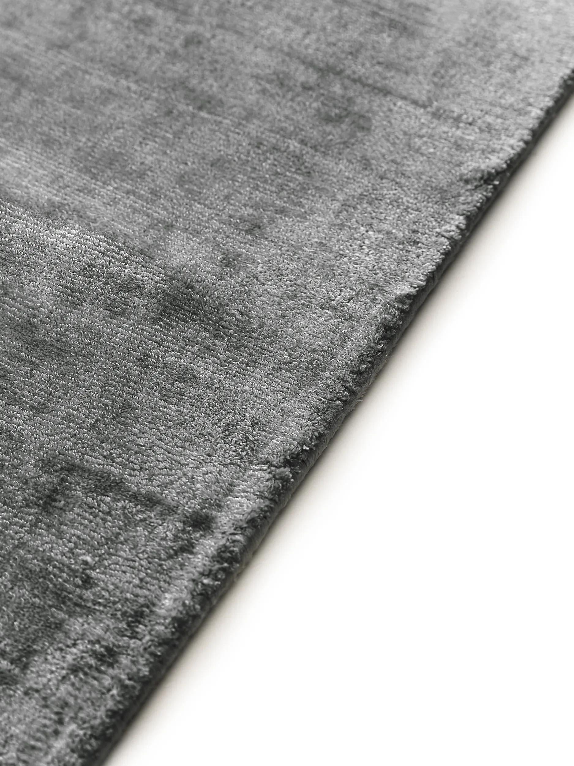 Viscose Rug Nova Dark Grey
