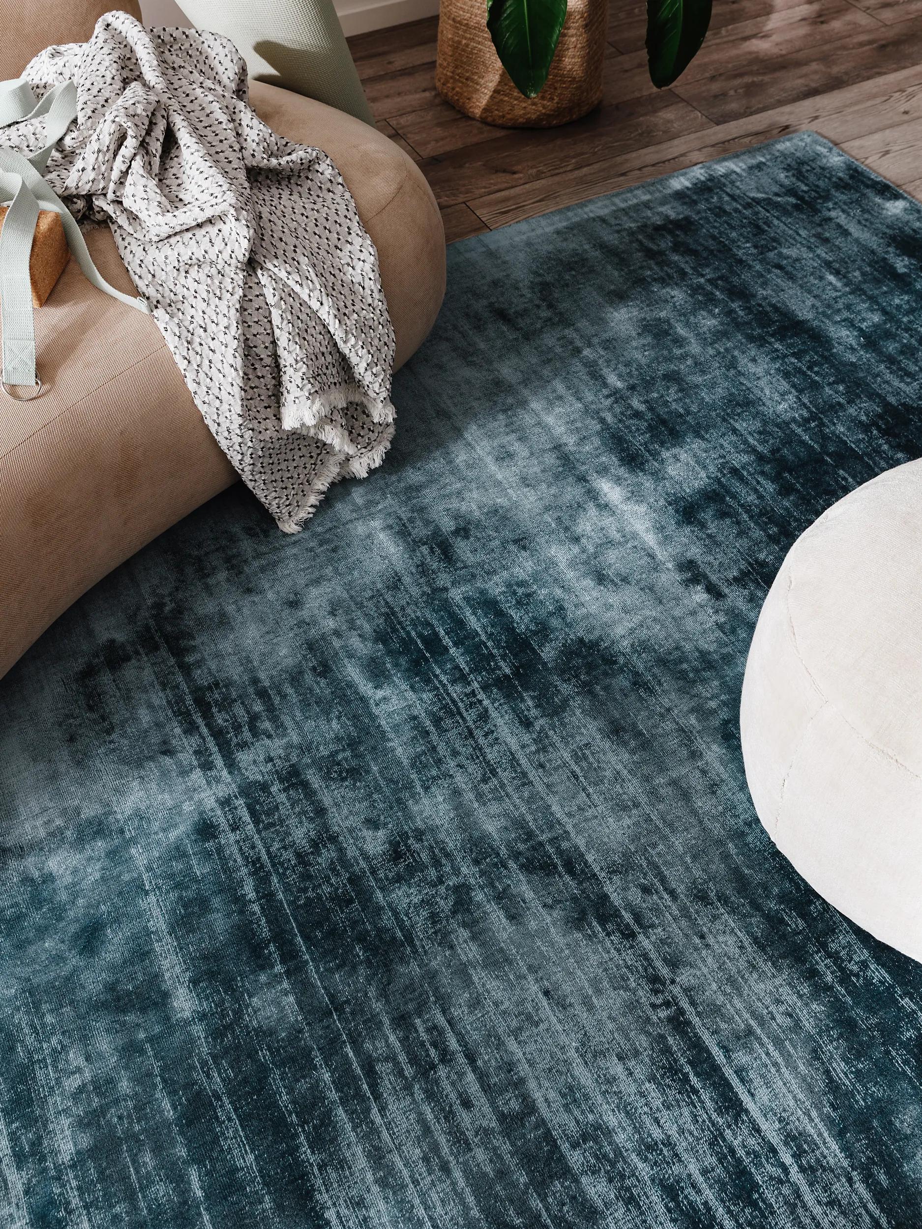 Alfombra de viscosa Nova Azul