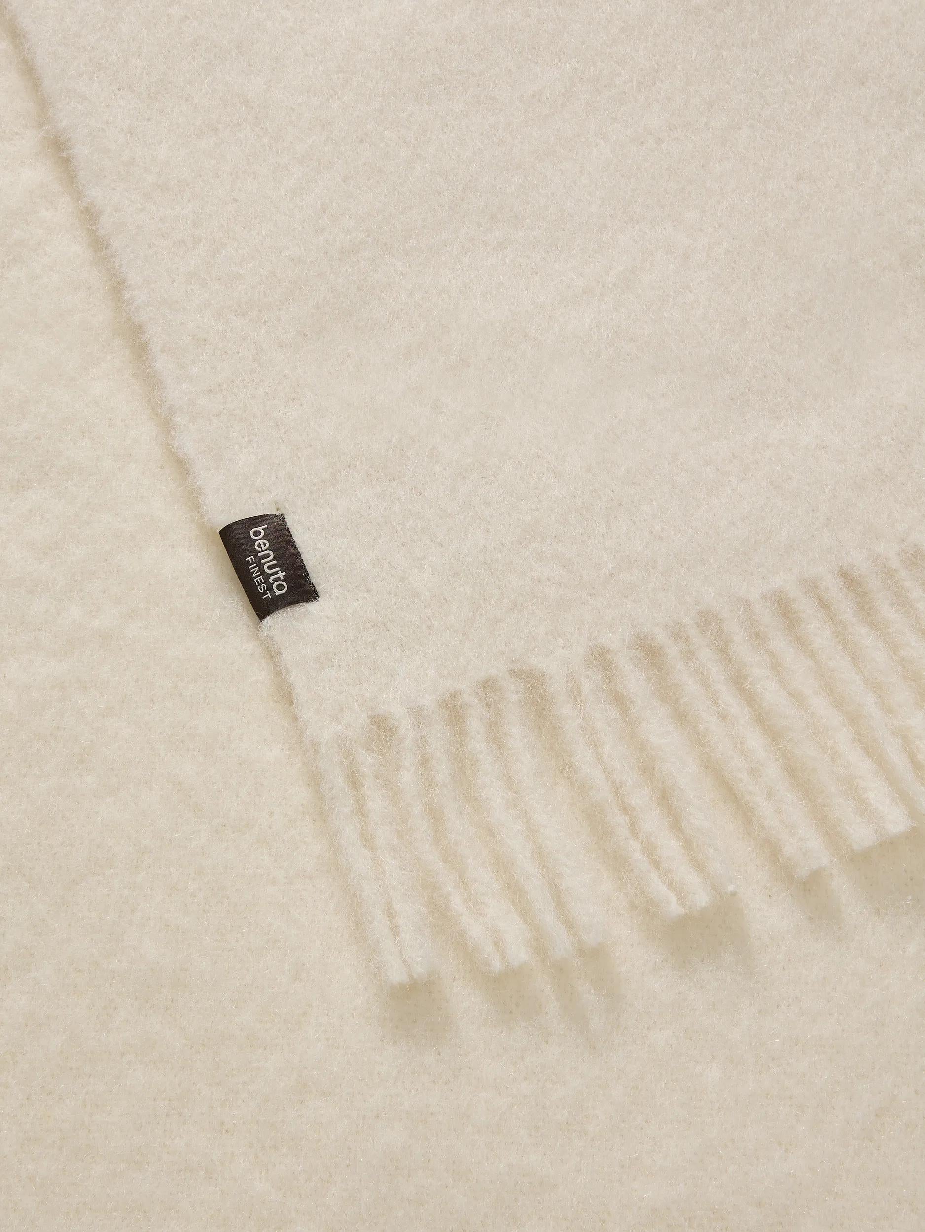 Couverture Otis Crème