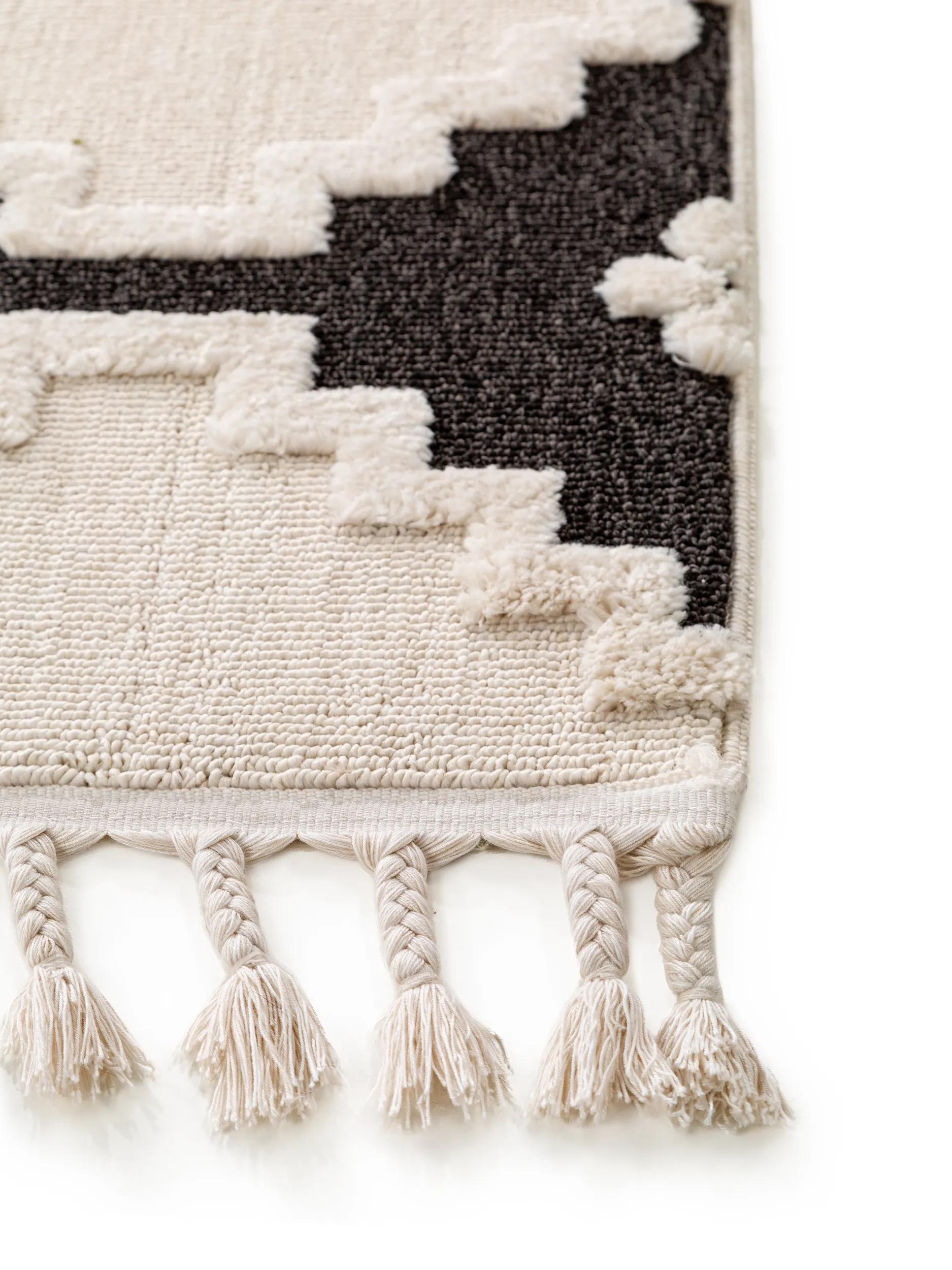 Rug Oyo Cream/Charcoal