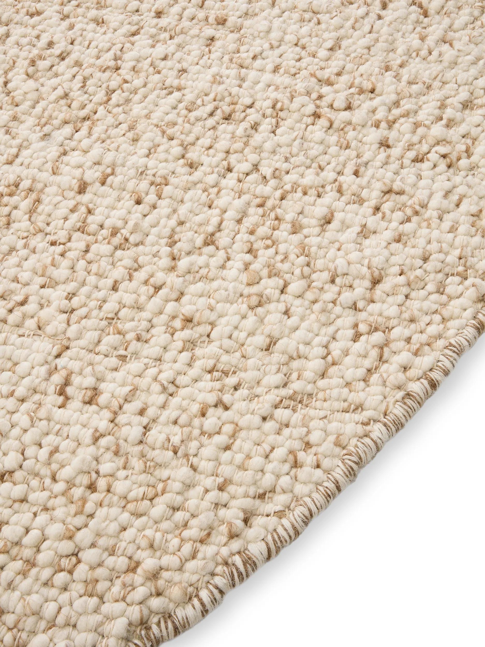 Parche de alfombra de lana marrón