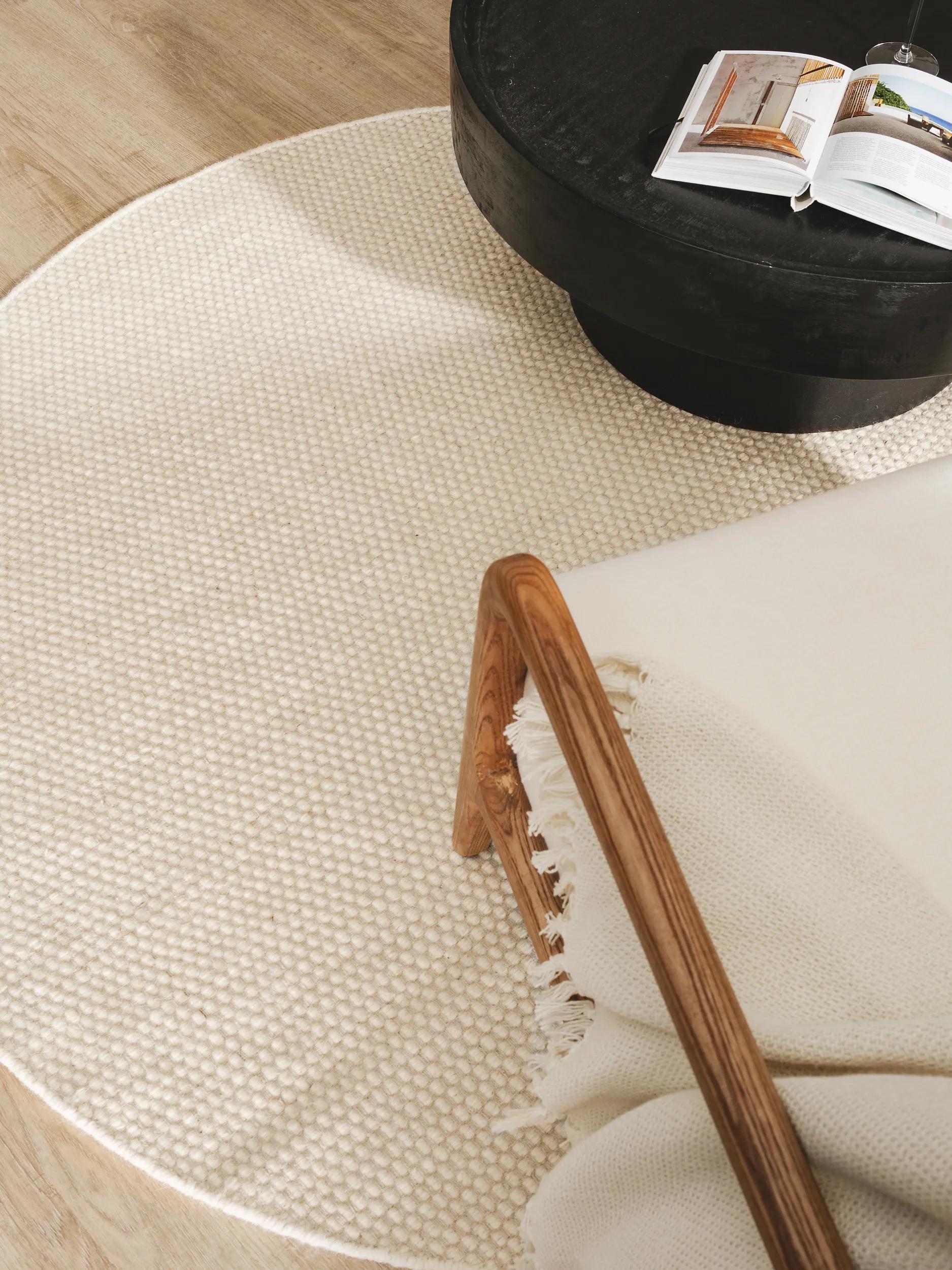 Wool Rug Rocco White