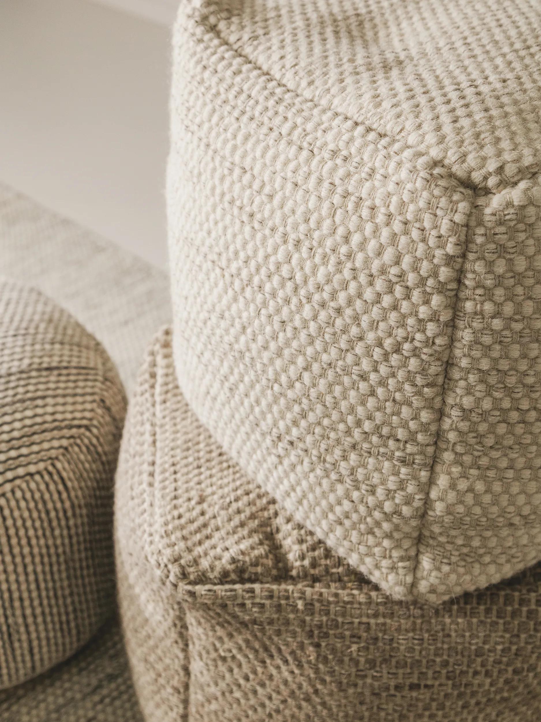 Handmade Wool Pouf Rocco Cream