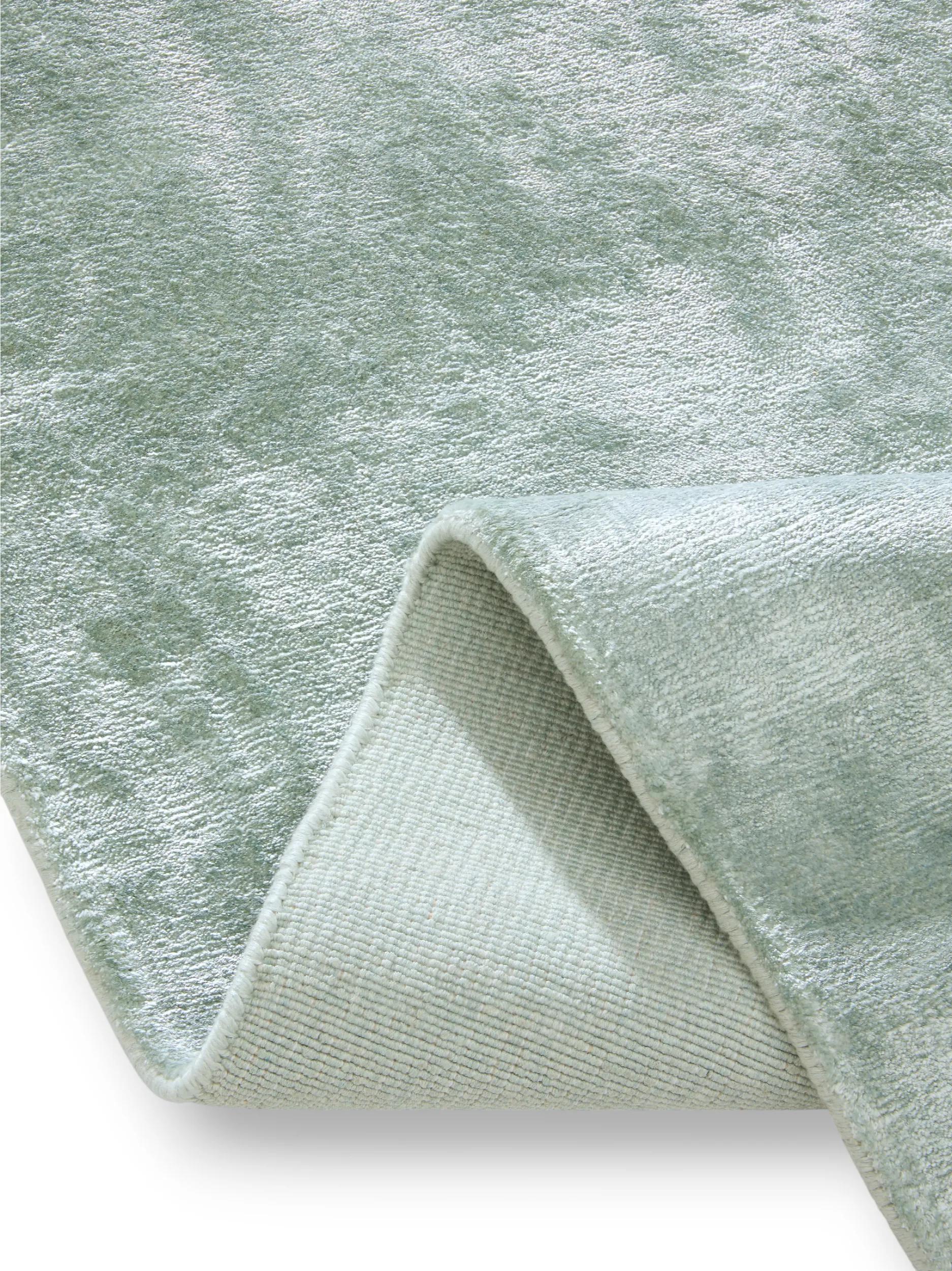 Viscose Rug Rubin Mint