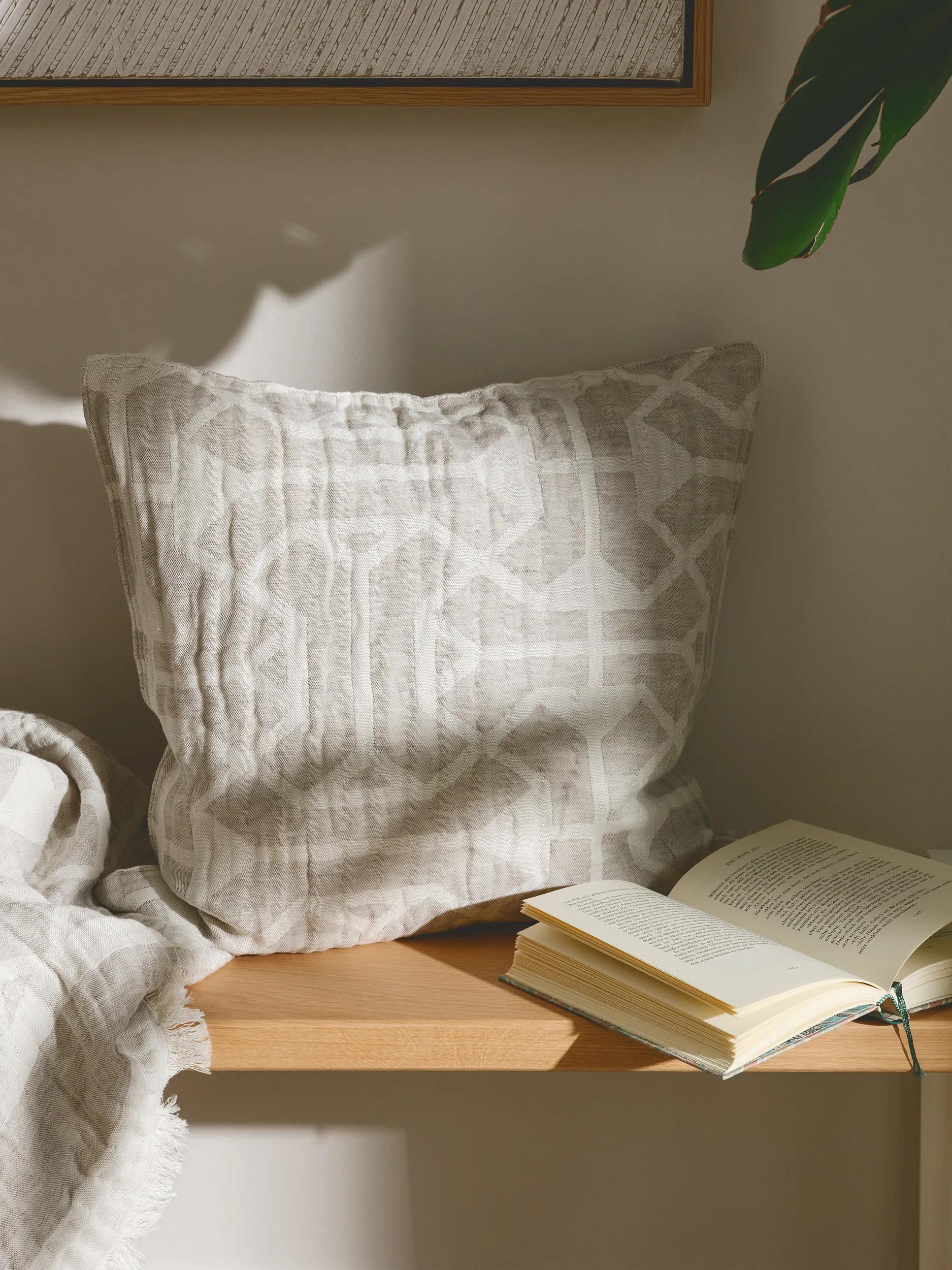 Linen mix cushion cover Sabine Cream