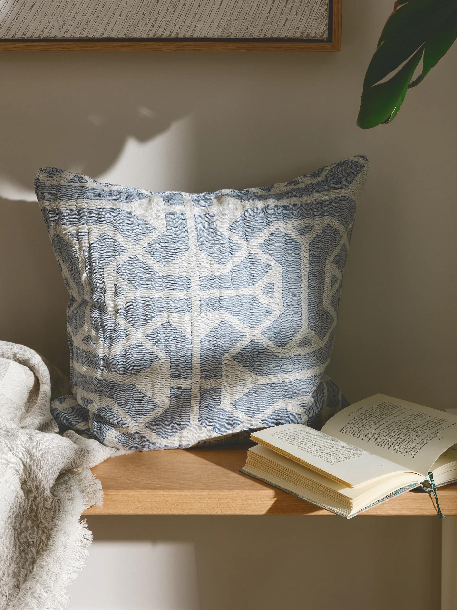 Linen mix cushion cover Sabine Blue