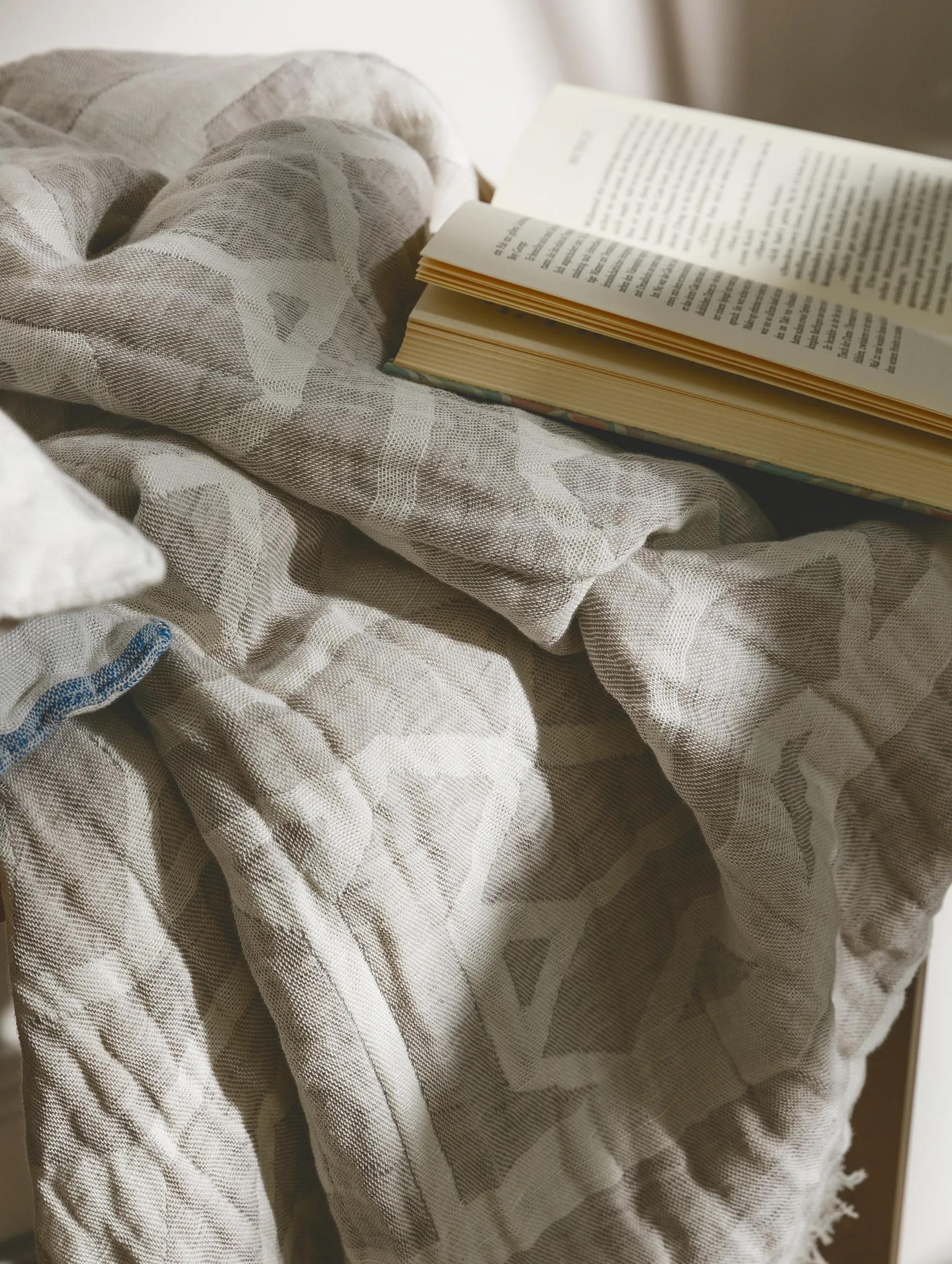 Linen mix Blanket Sabine Cream/Beige