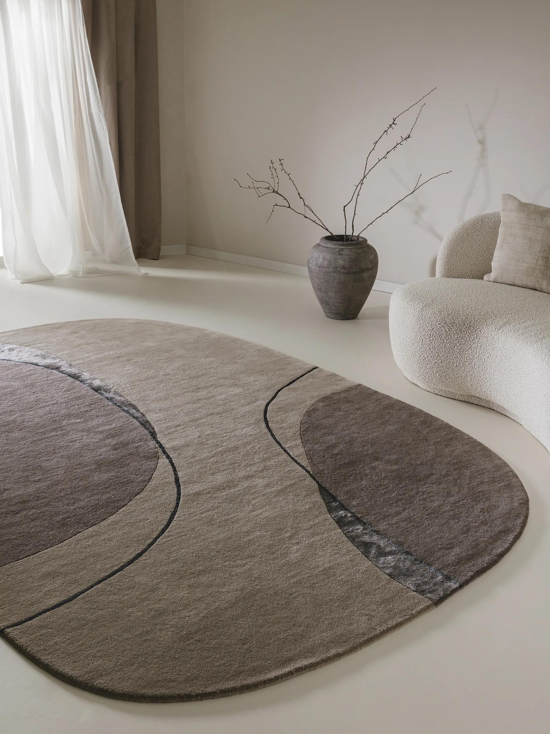 Wool Rug Shape Taupe