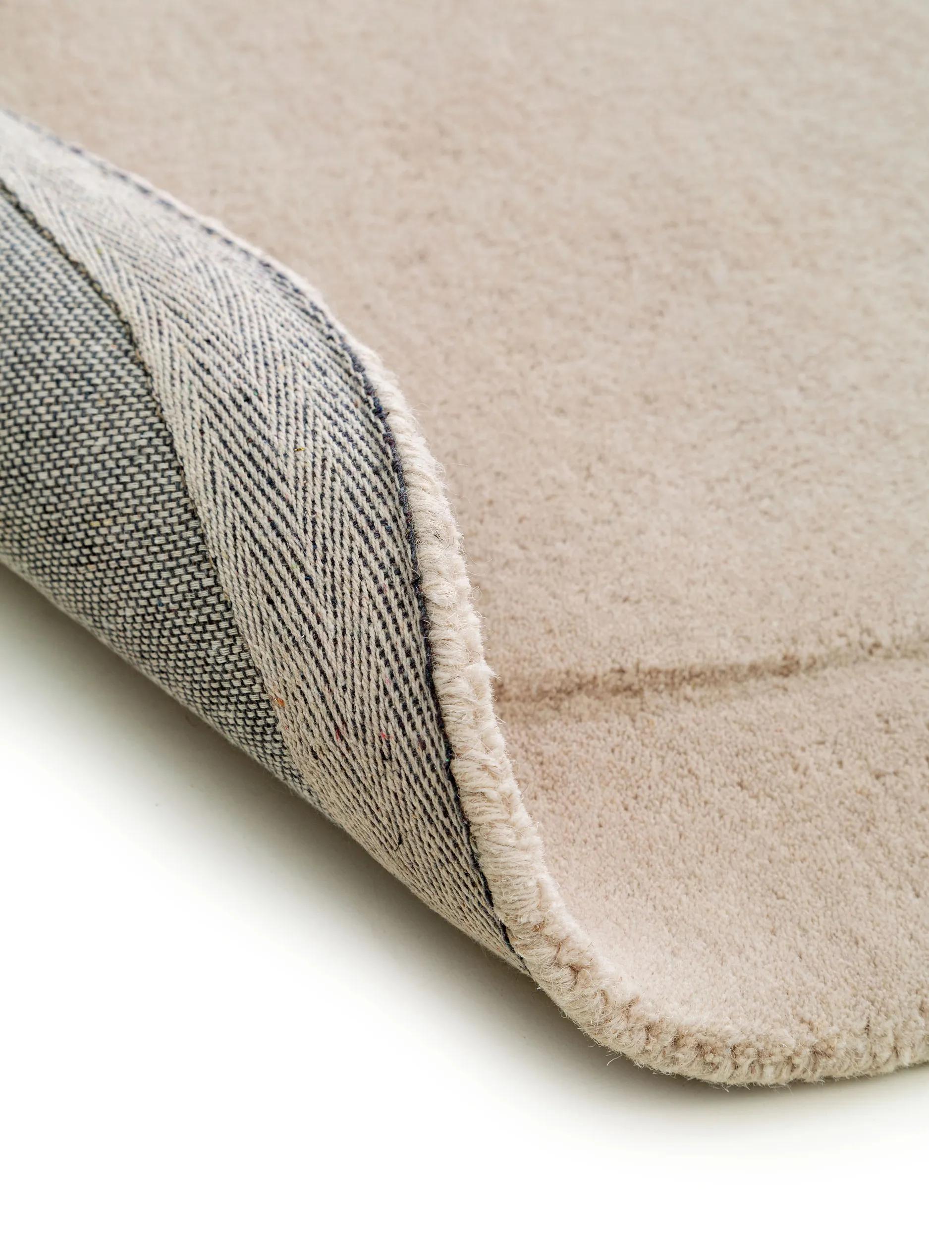 Wool Rug Shape Cream