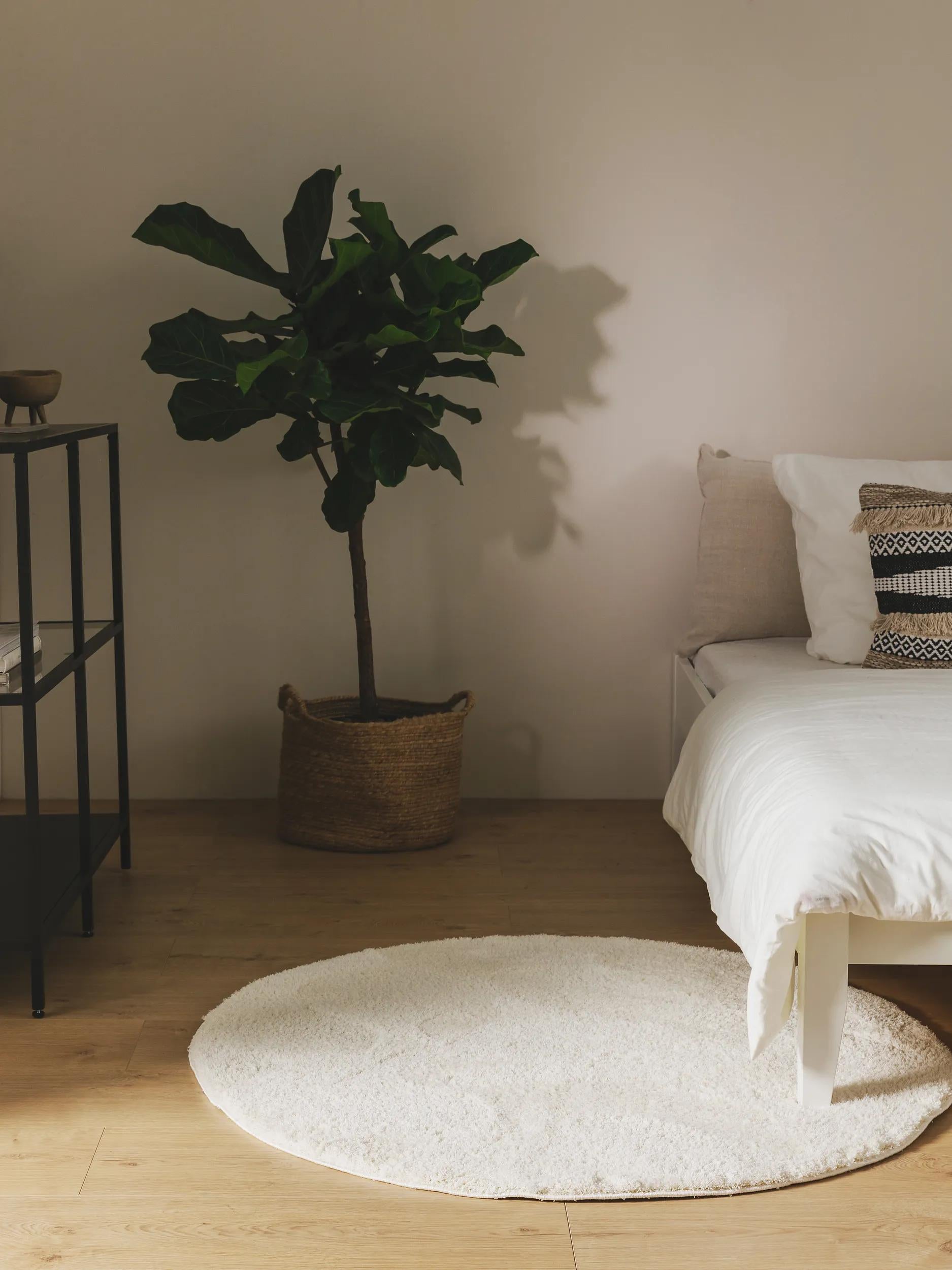 Shaggy Round Rug Soda White