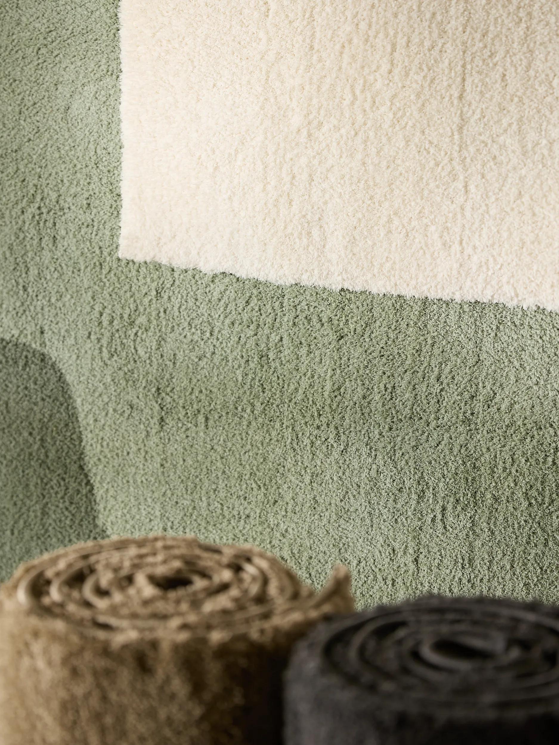 Shaggy Round Rug Soda White