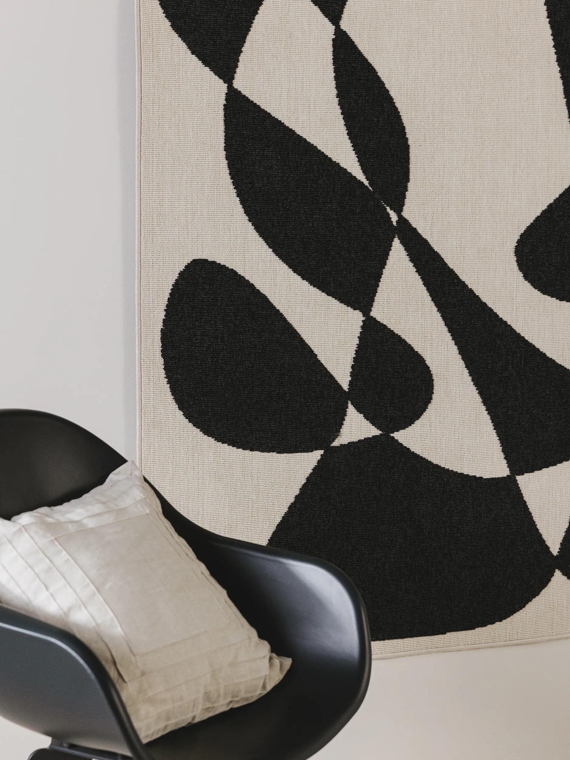 In- & Outdoor Rug Taro Black/White