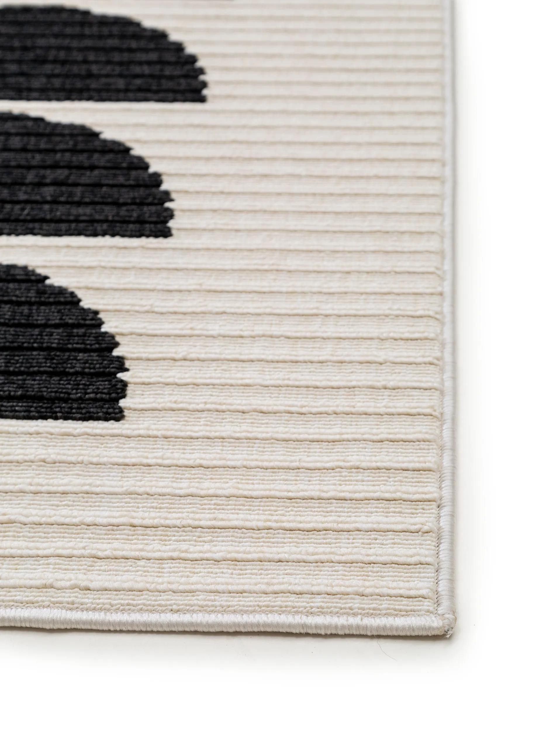 In- & Outdoor Rug Taro Black/White