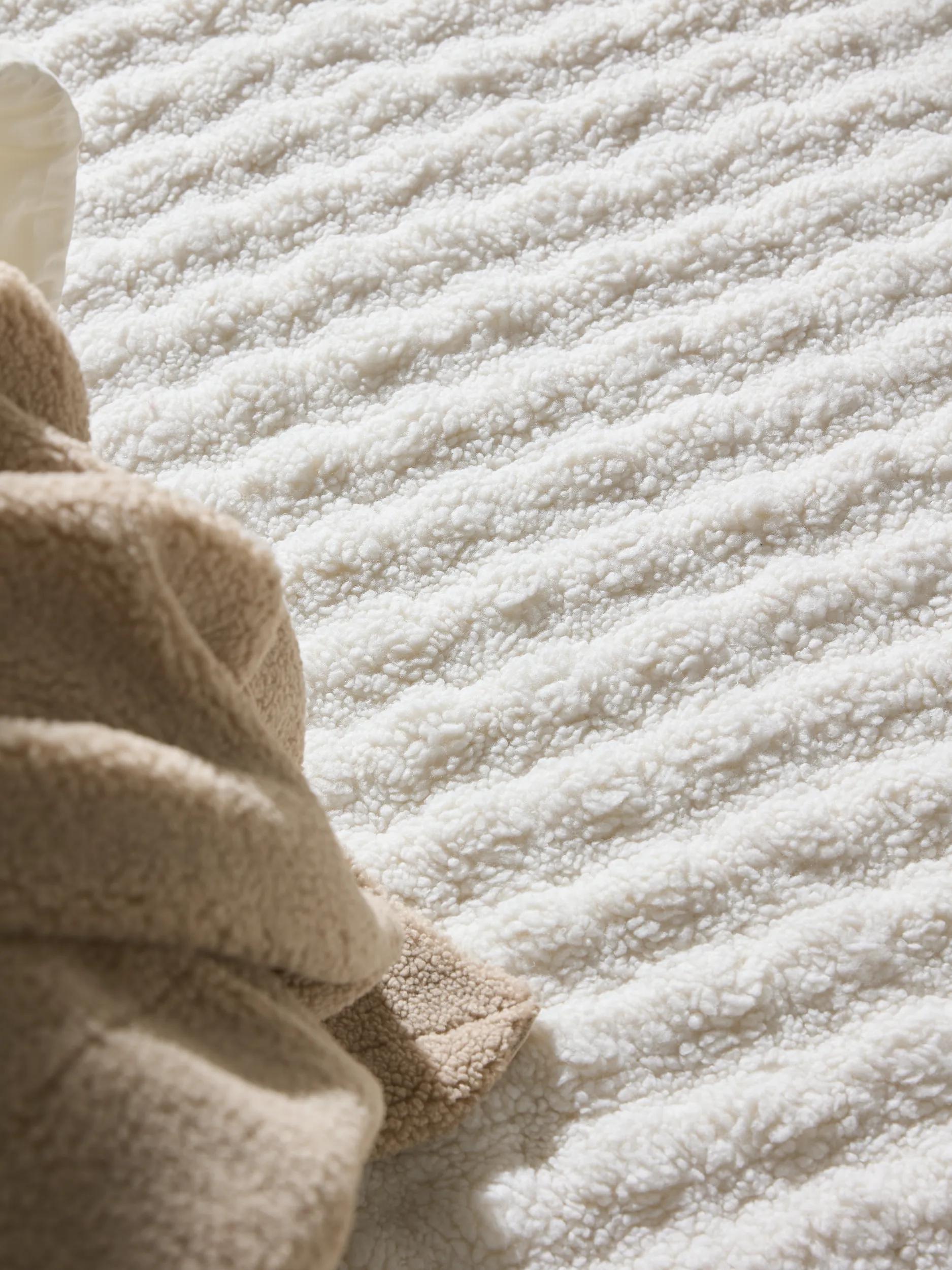 Washable Rug Ted White