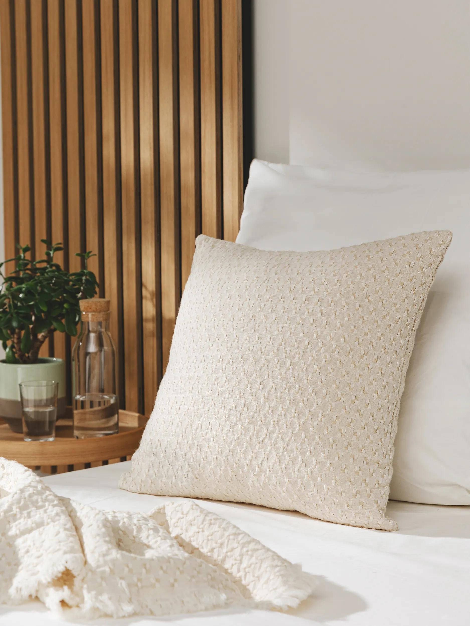 Cushion Cover Vanida Beige