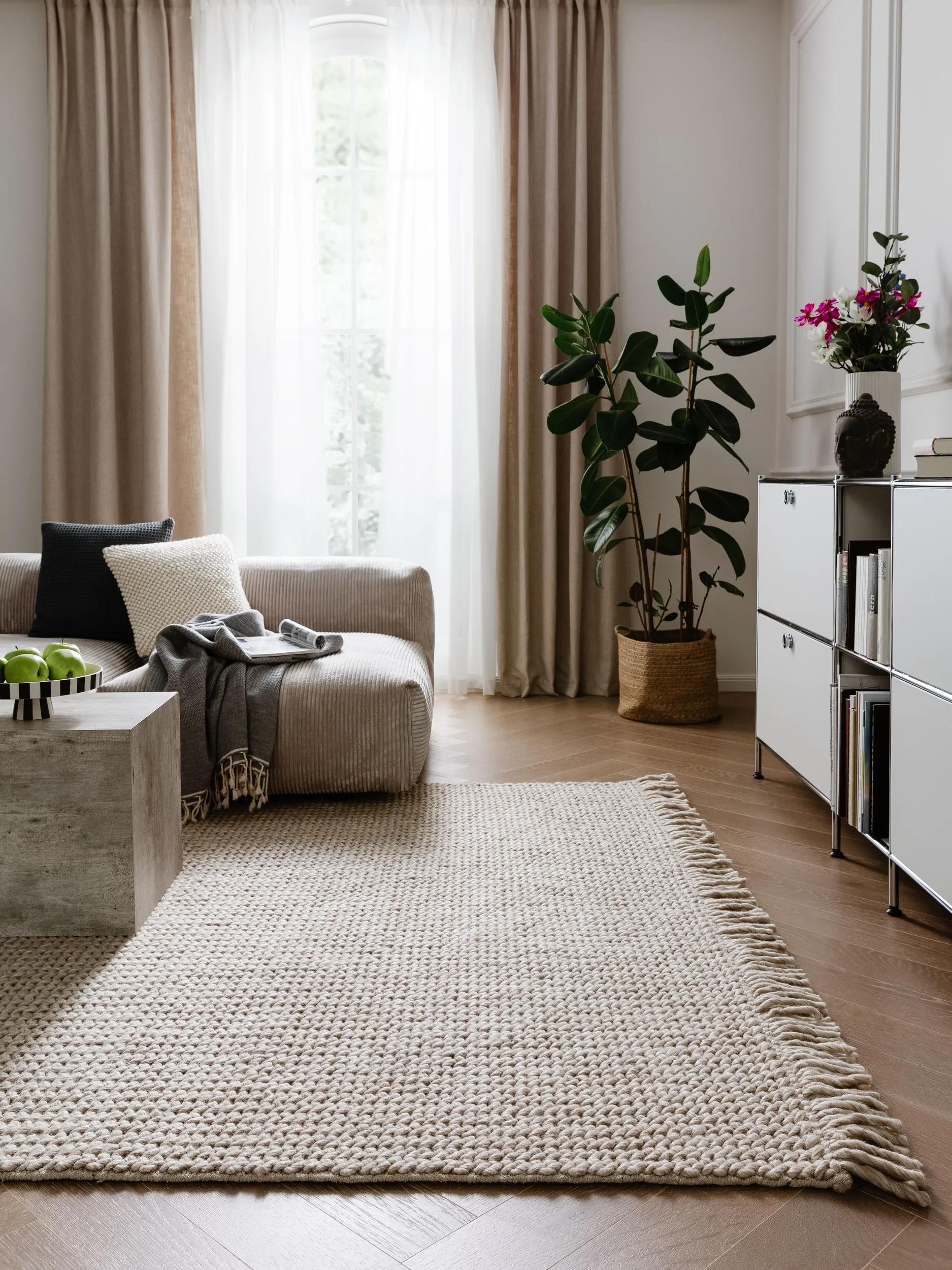 Wool Rug Velma Beige