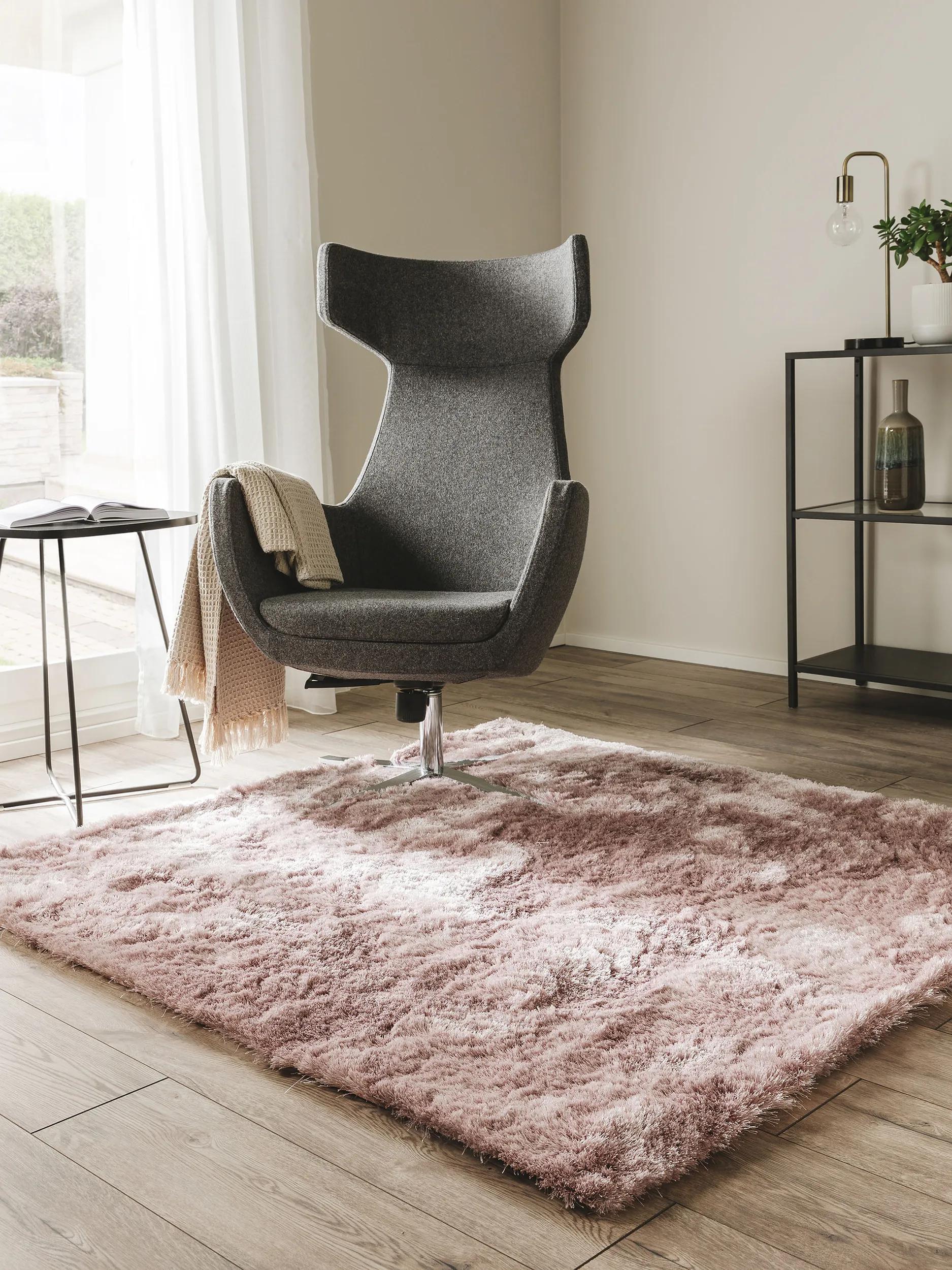 Shaggy rug Whisper Rose