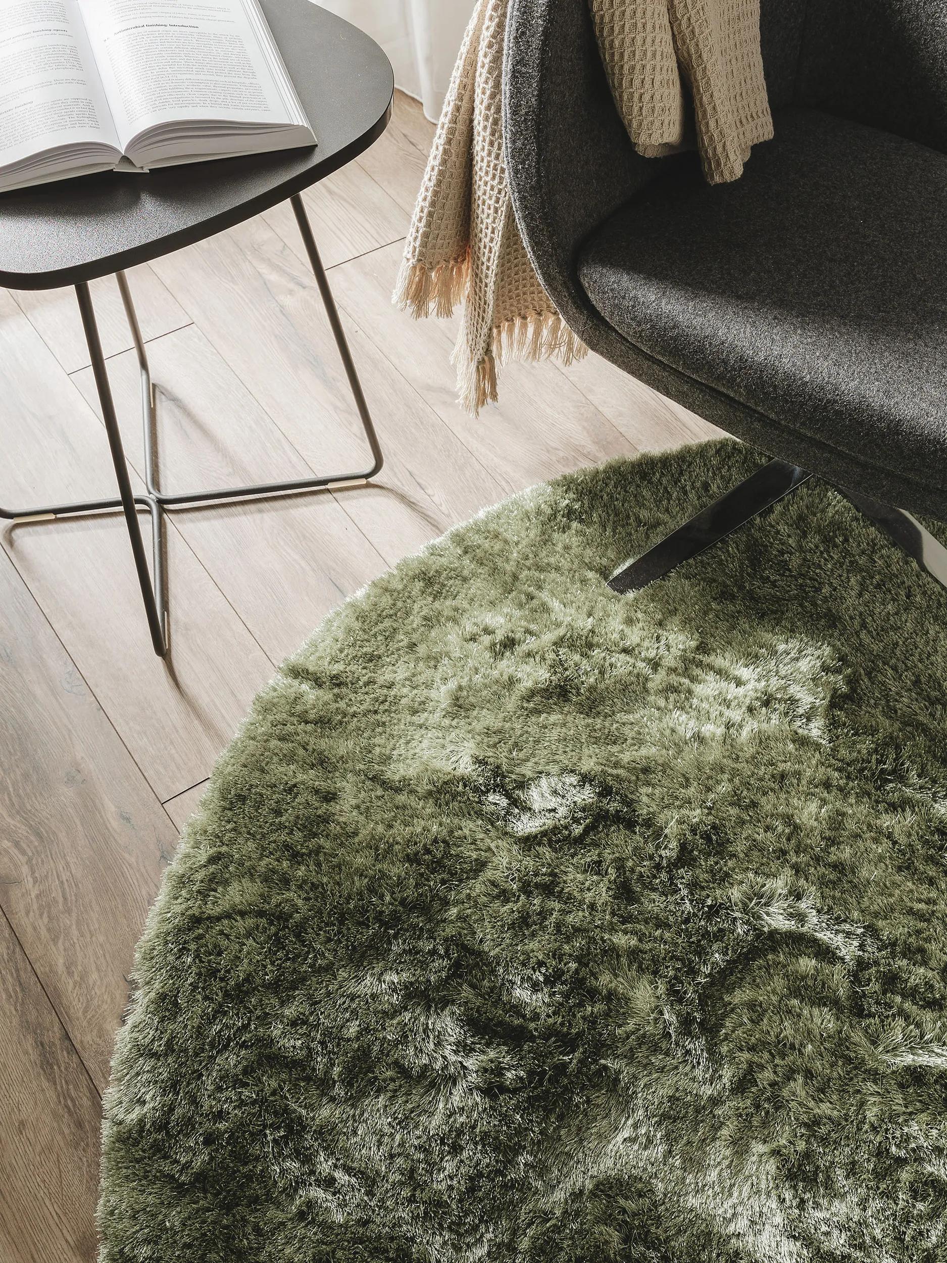 Flauschiger Teppich Whisper Grün