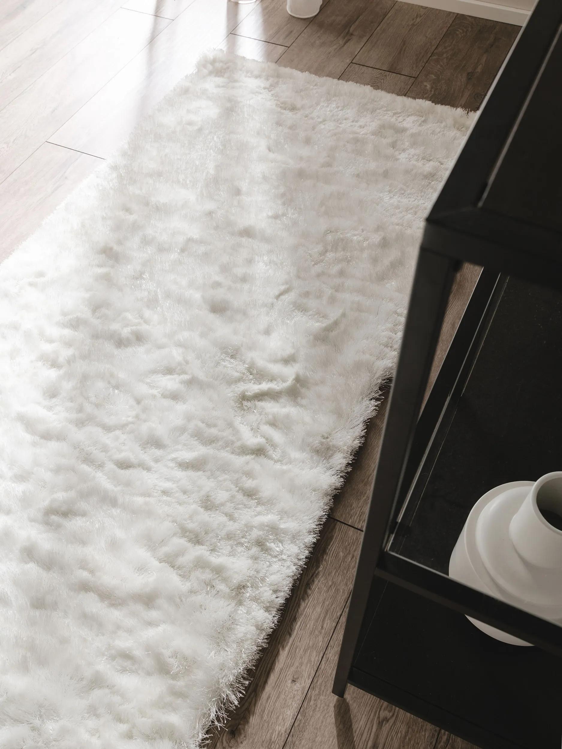 Shaggy rug Whisper White