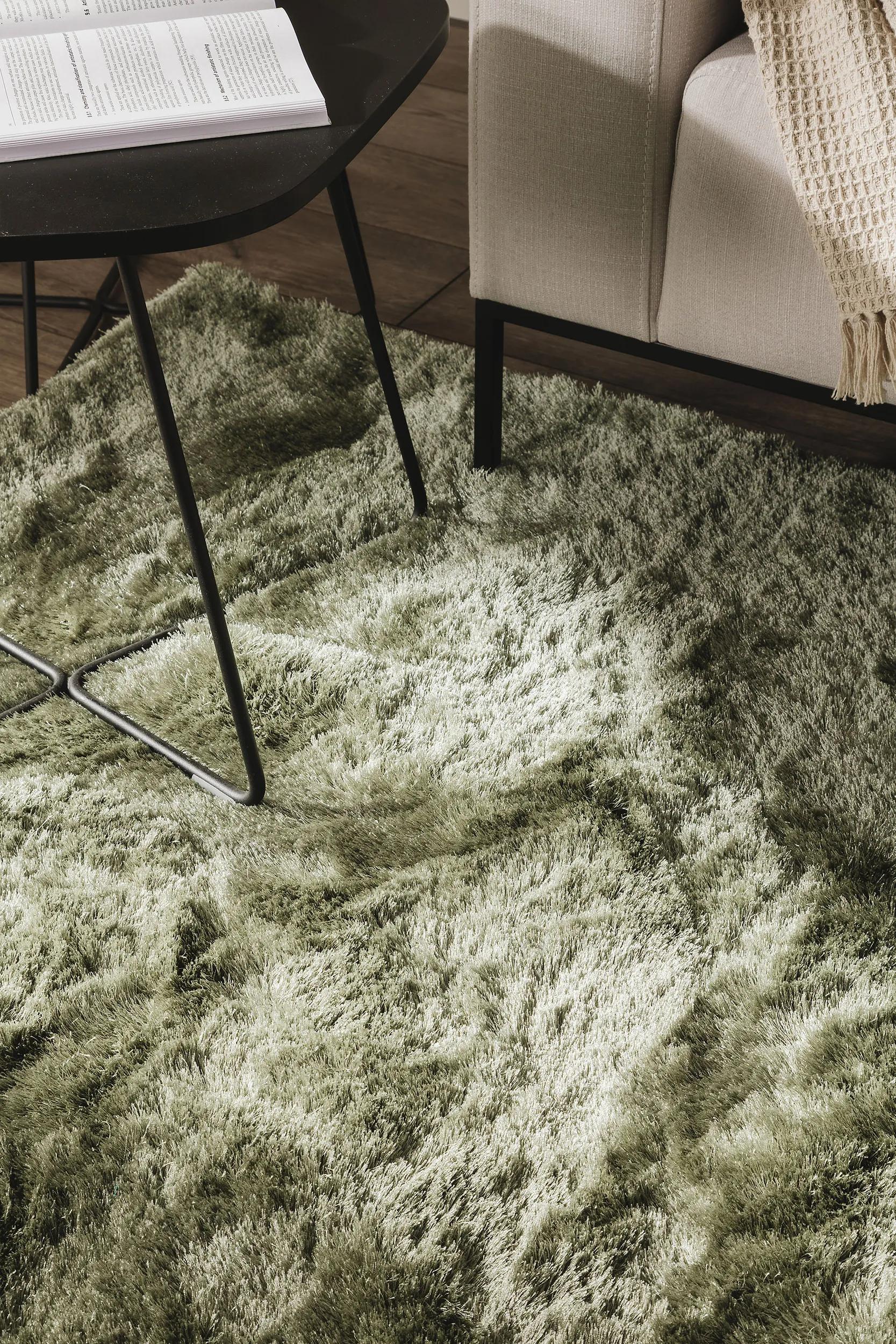 Shaggy rug Whisper Green