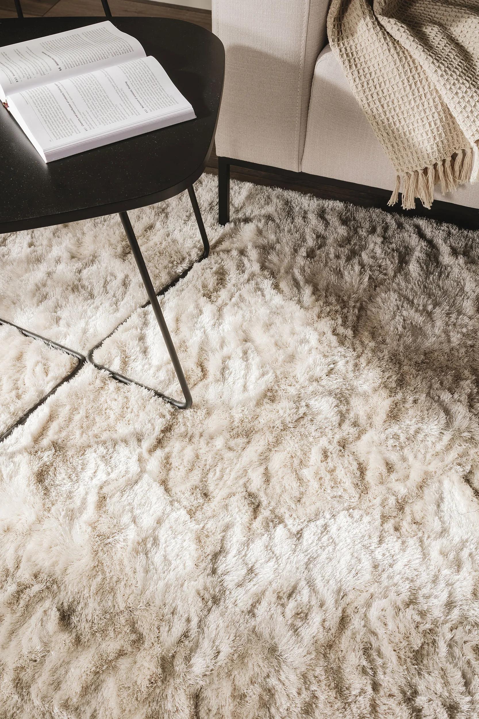 Alfombra peluda Whisper Beige