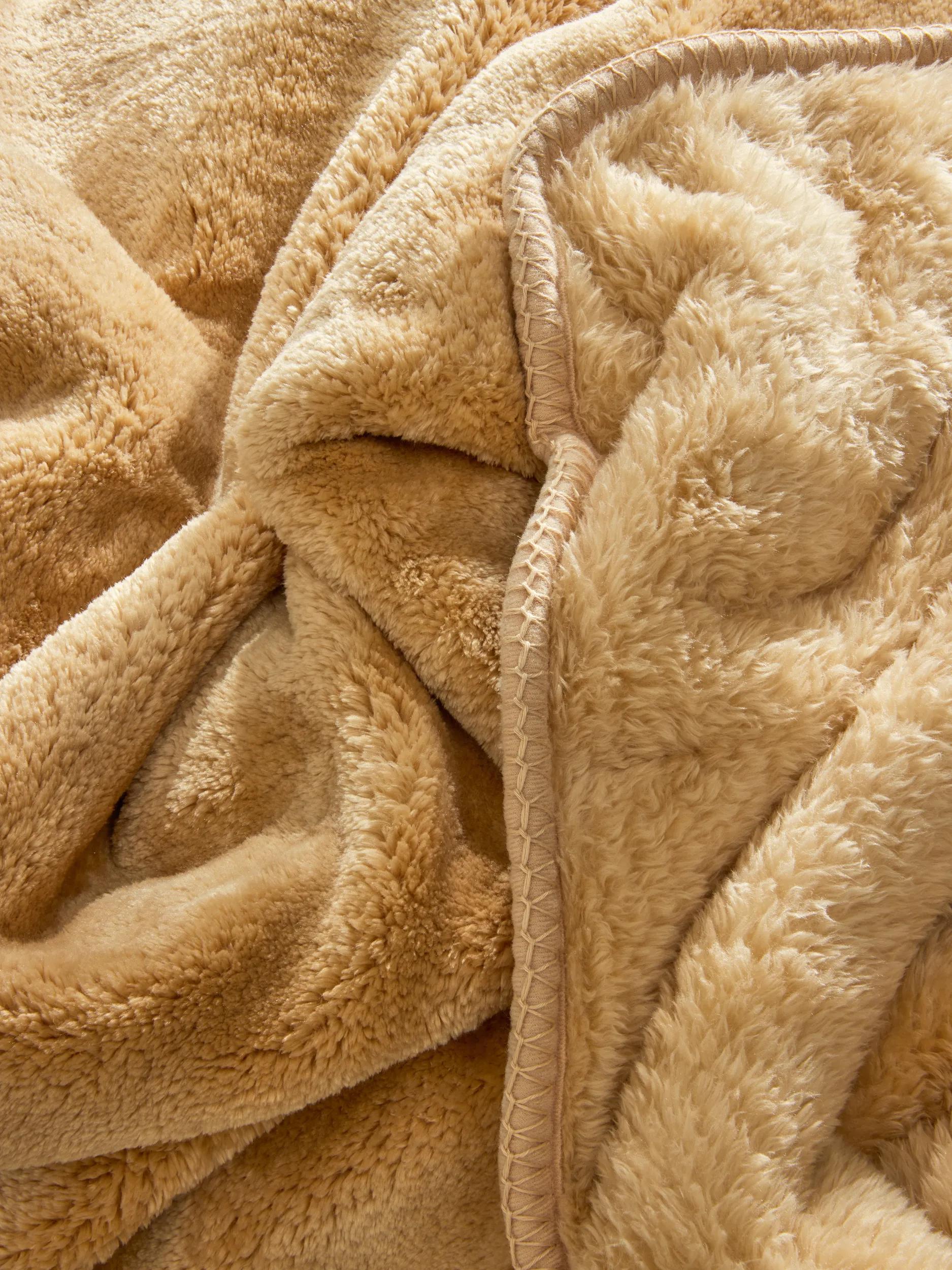 Couverture Lux Beige