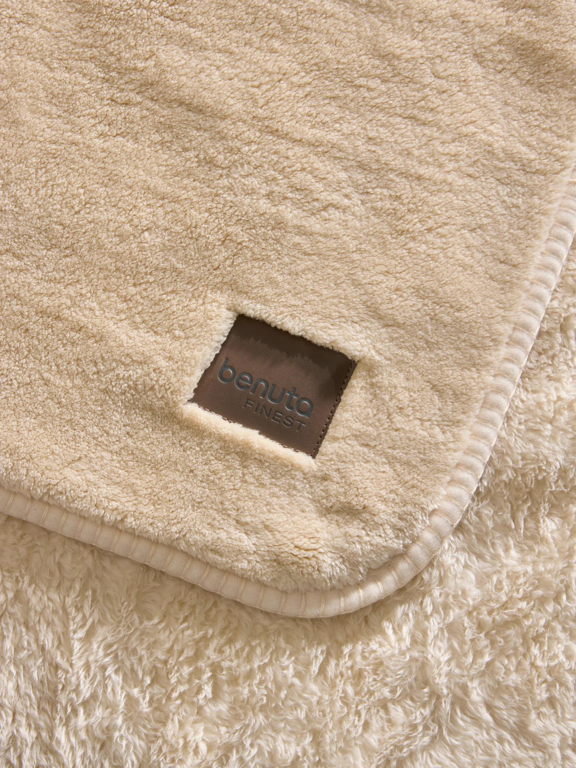 Couverture Lux Crème