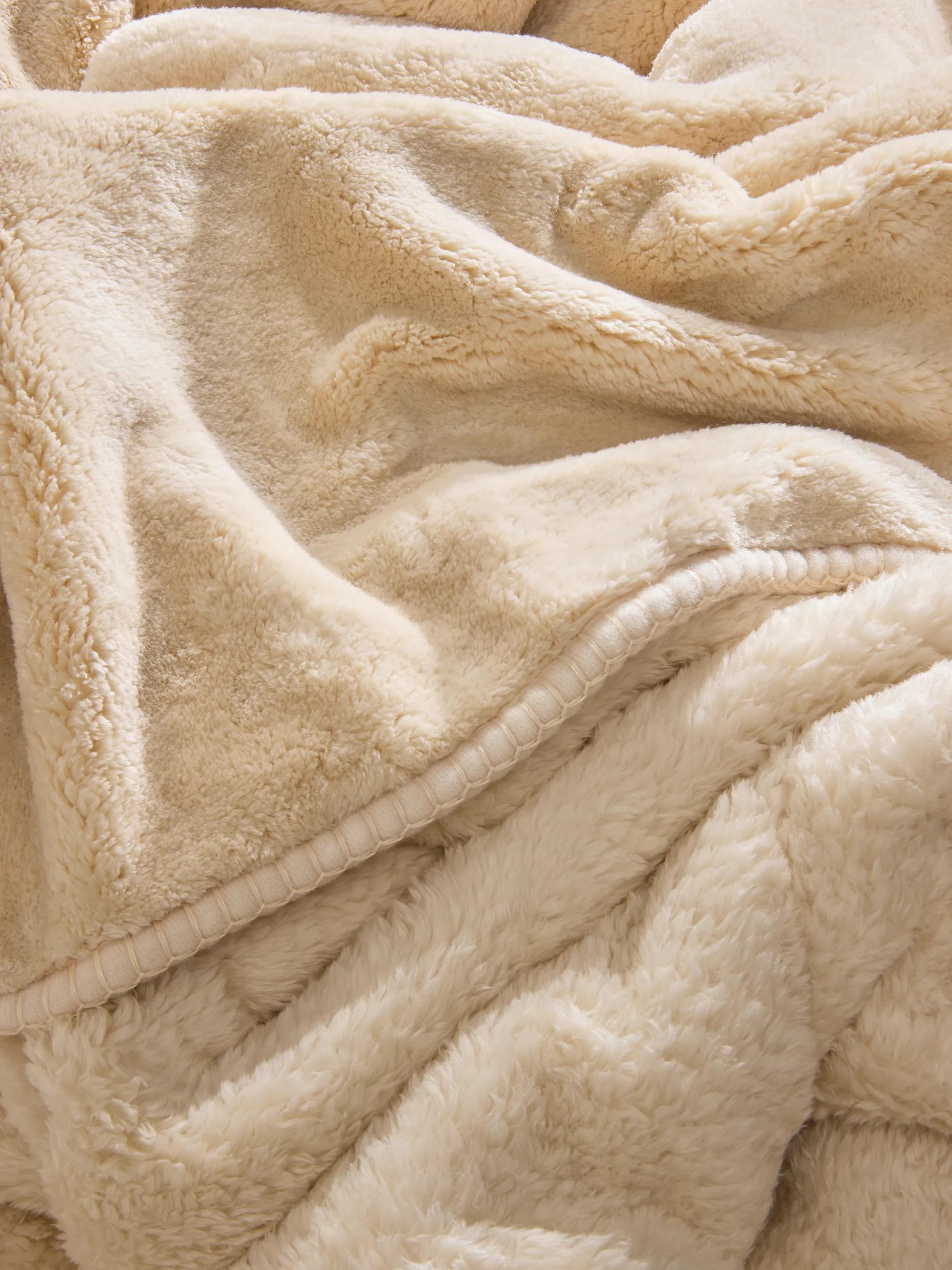 Couverture Lux Crème