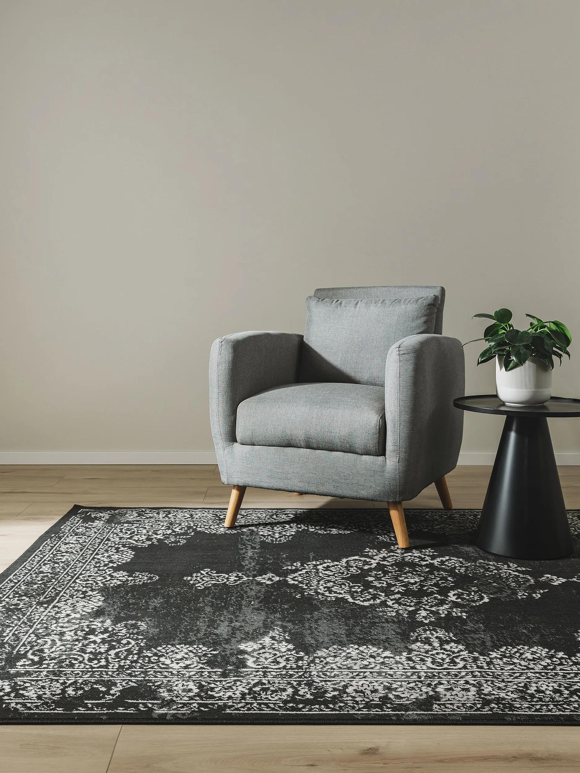 In- & Outdoor Rug Antique Black/White