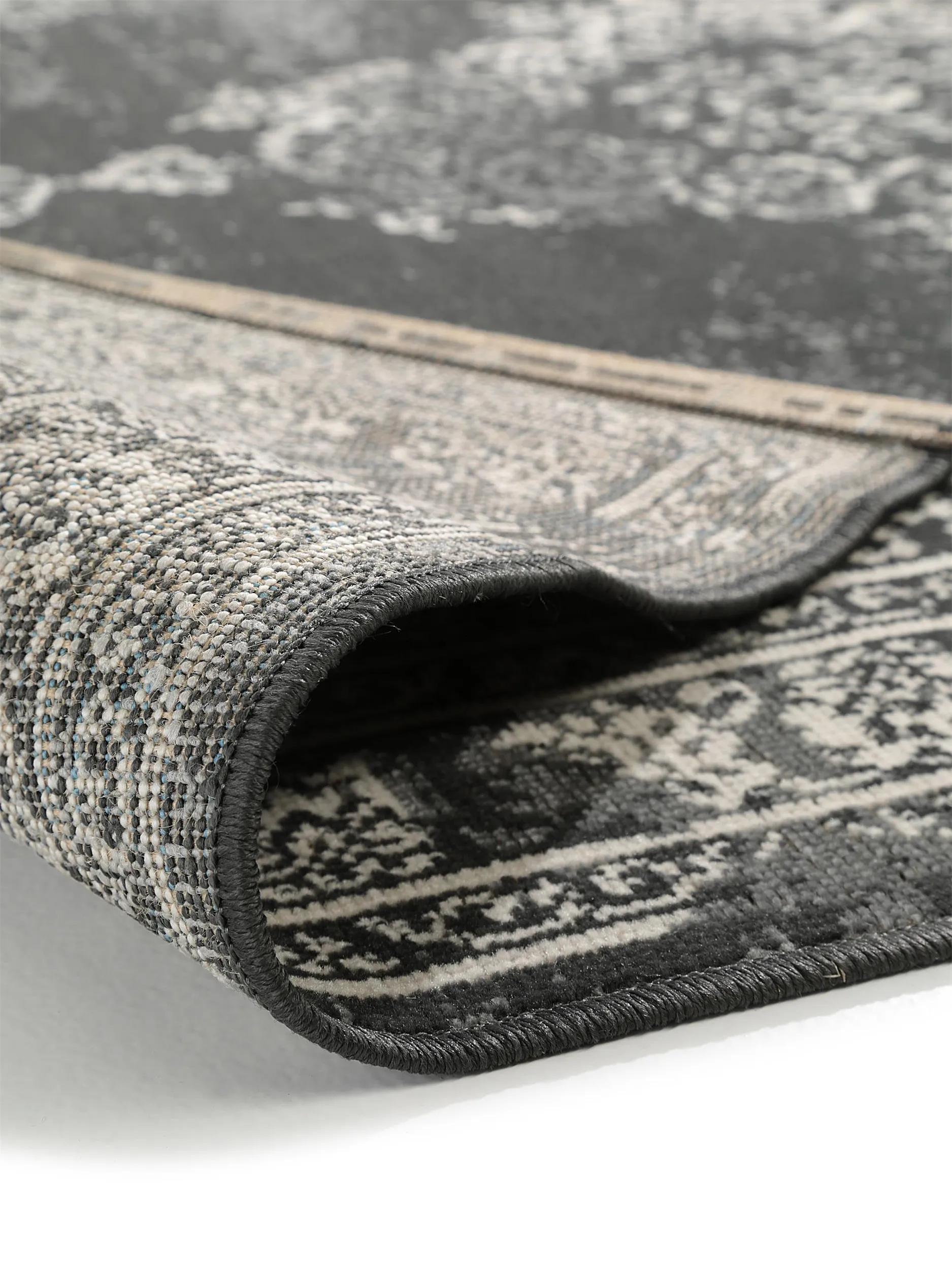 In- & Outdoor Rug Antique Black/White