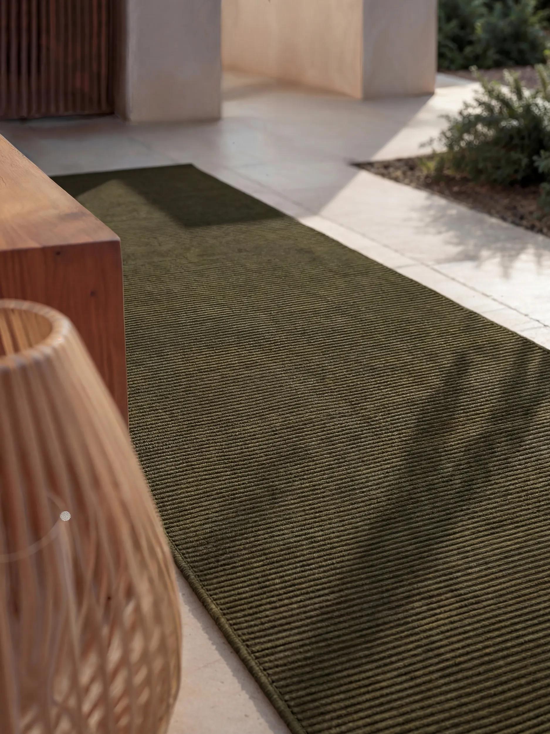 In- & Outdoor Runner Arvea Green