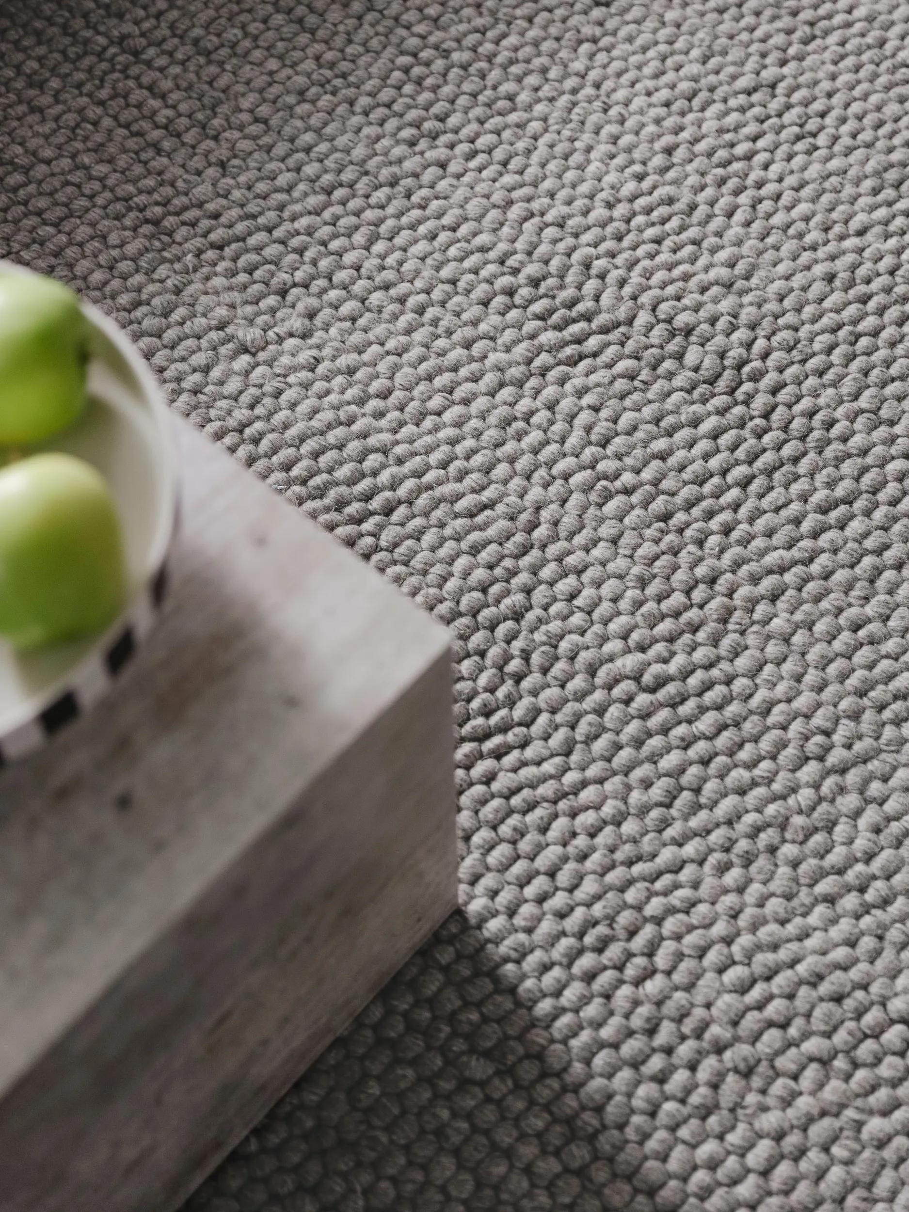 Wool Rug Beads Grey