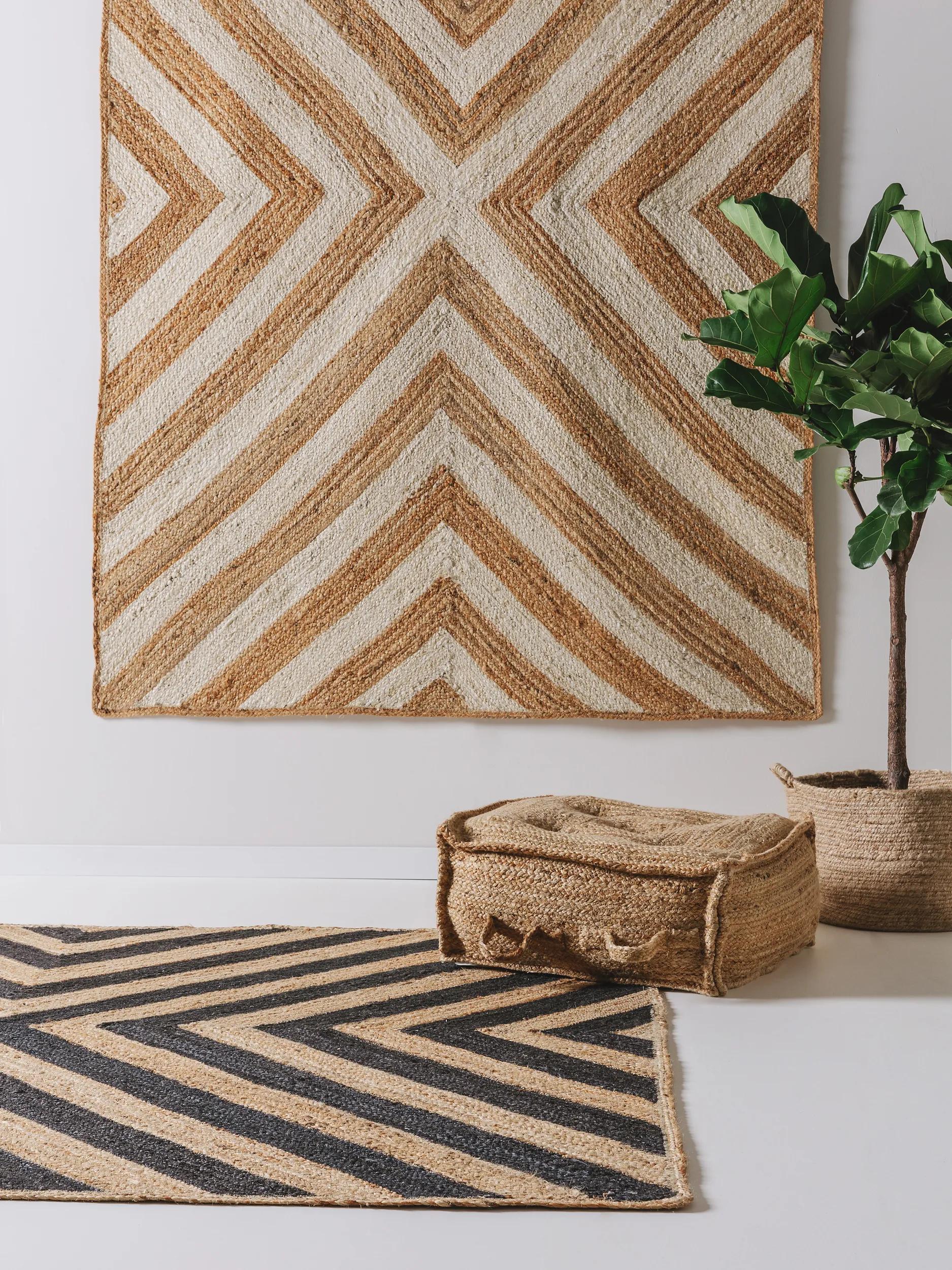 Jute Rug Britt Black